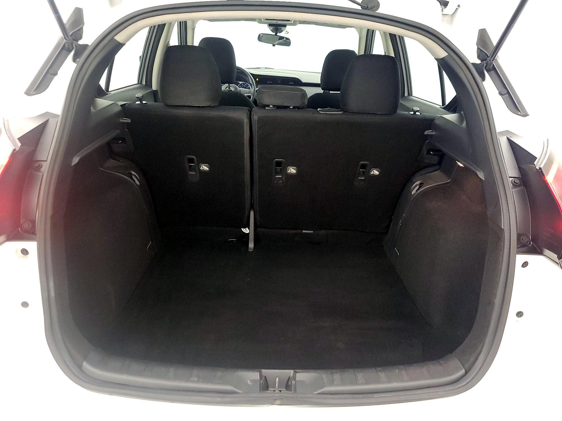 Thumbnail: 2022 Nissan Kicks - 20