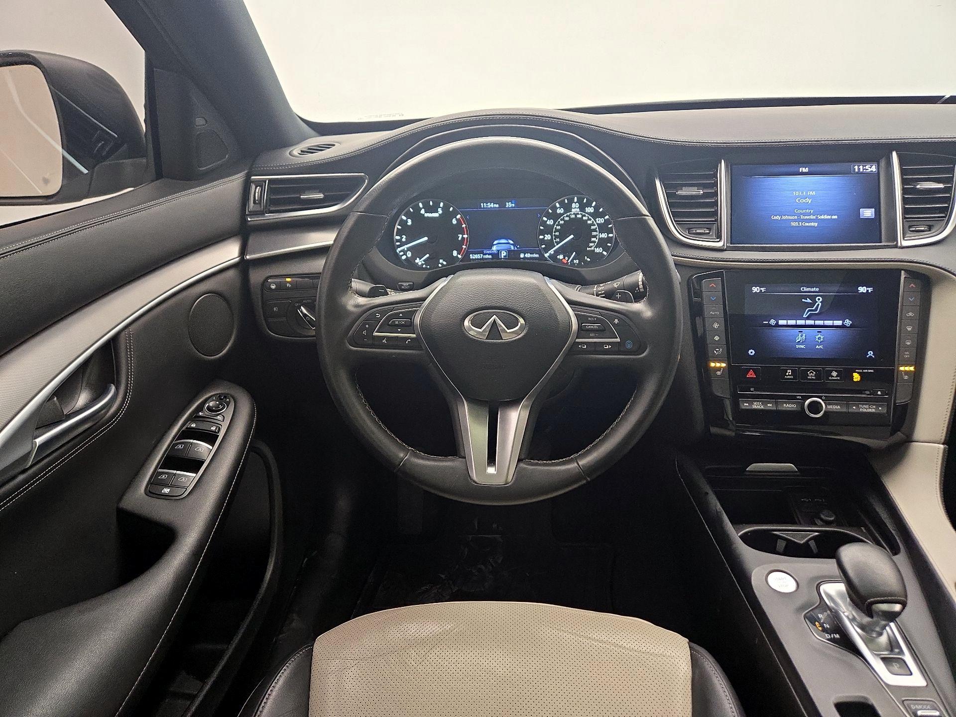 Thumbnail: 2023 INFINITI QX55 - 10