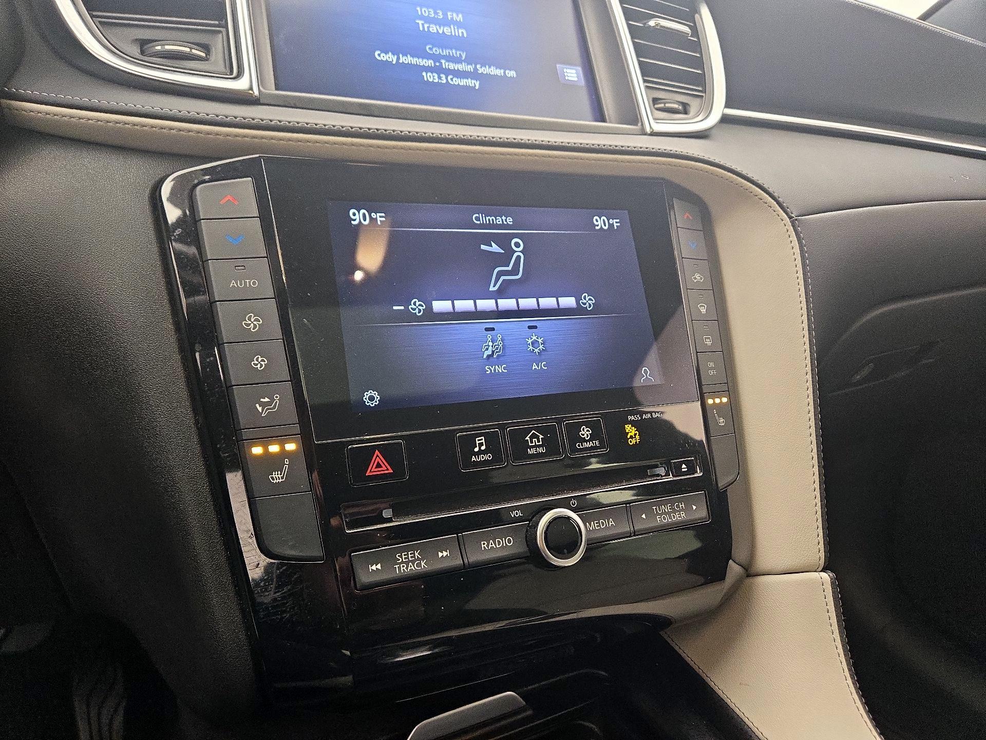 Thumbnail: 2023 INFINITI QX55 - 16