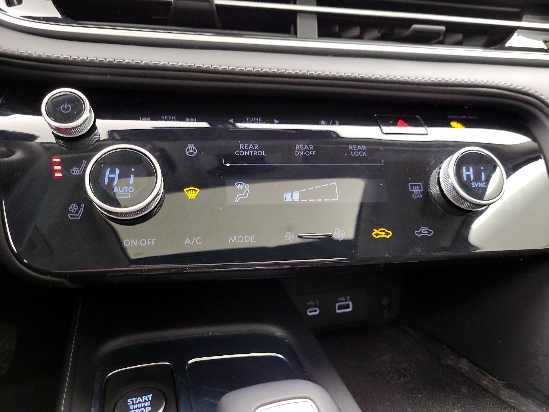 Thumbnail: 2023 INFINITI QX60 - 17