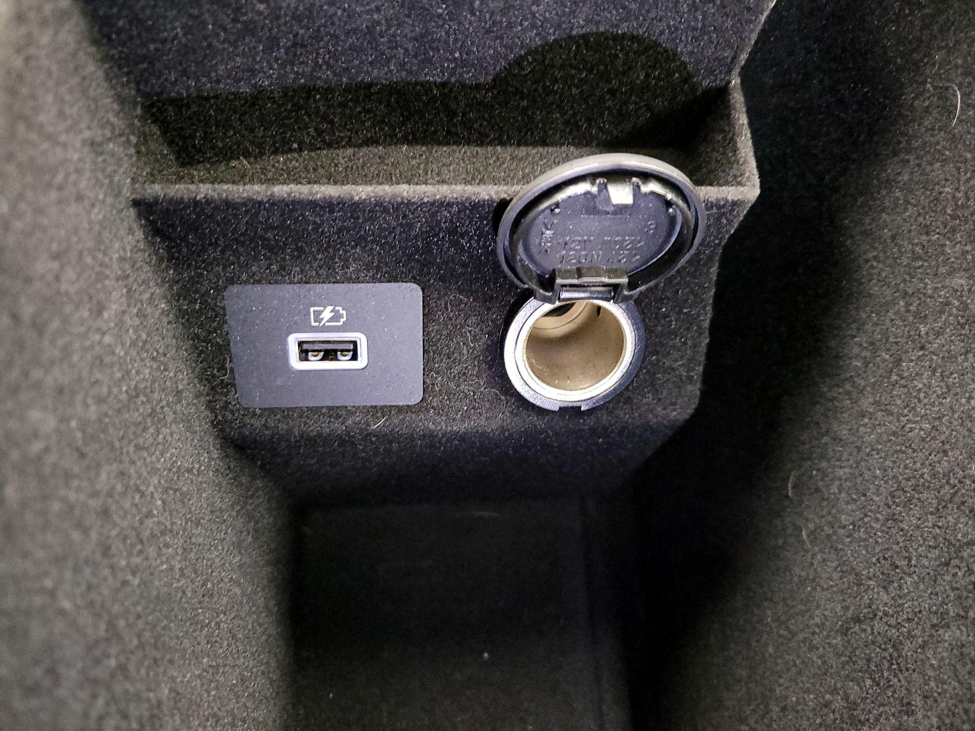 Thumbnail: 2023 INFINITI QX60 - 19