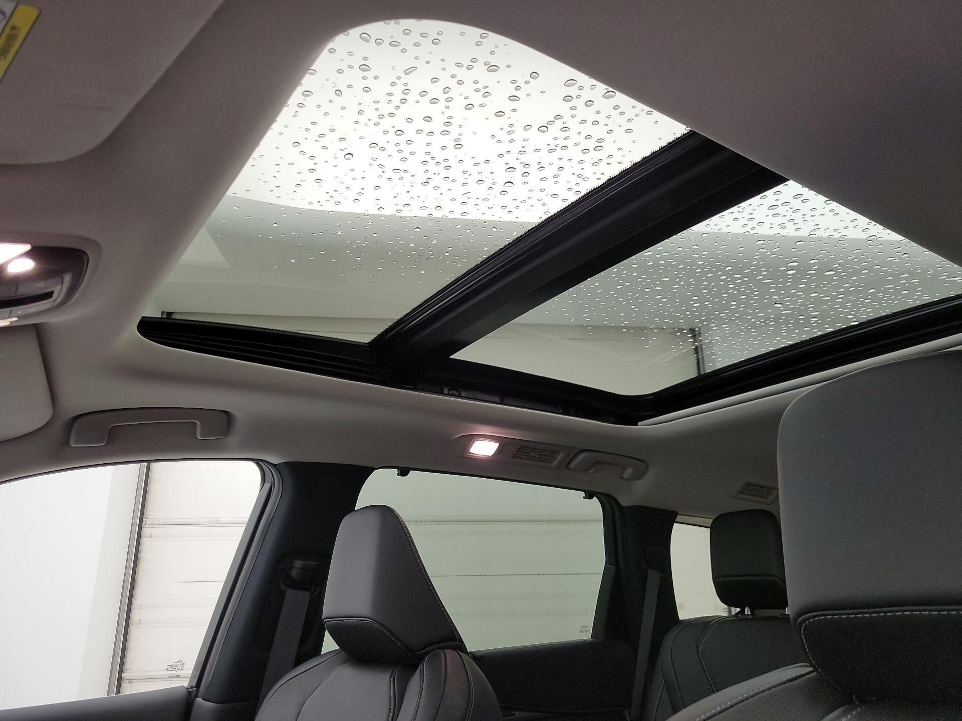 Thumbnail: 2023 INFINITI QX60 - 20