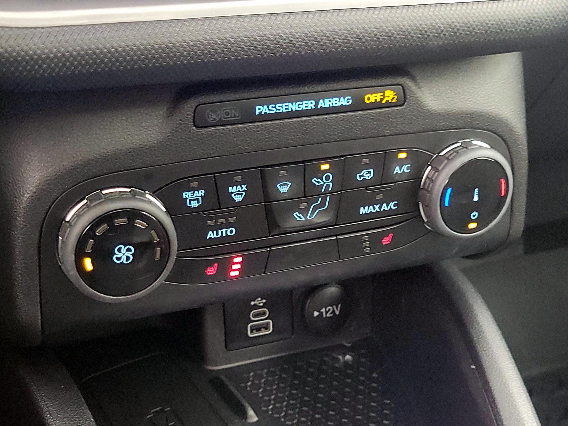 Thumbnail: 2023 Ford Bronco Sport - 17