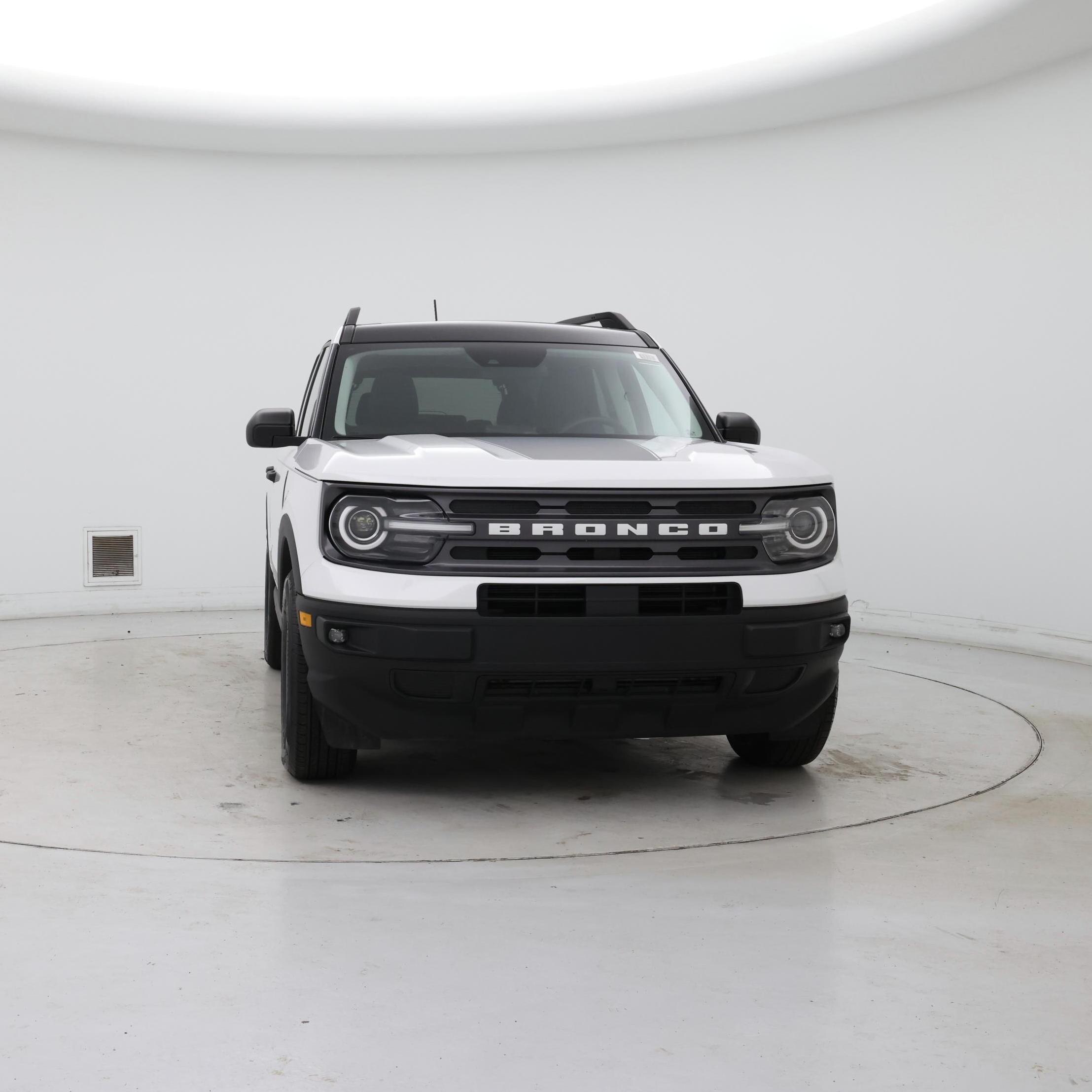 Thumbnail: 2023 Ford Bronco Sport - 5