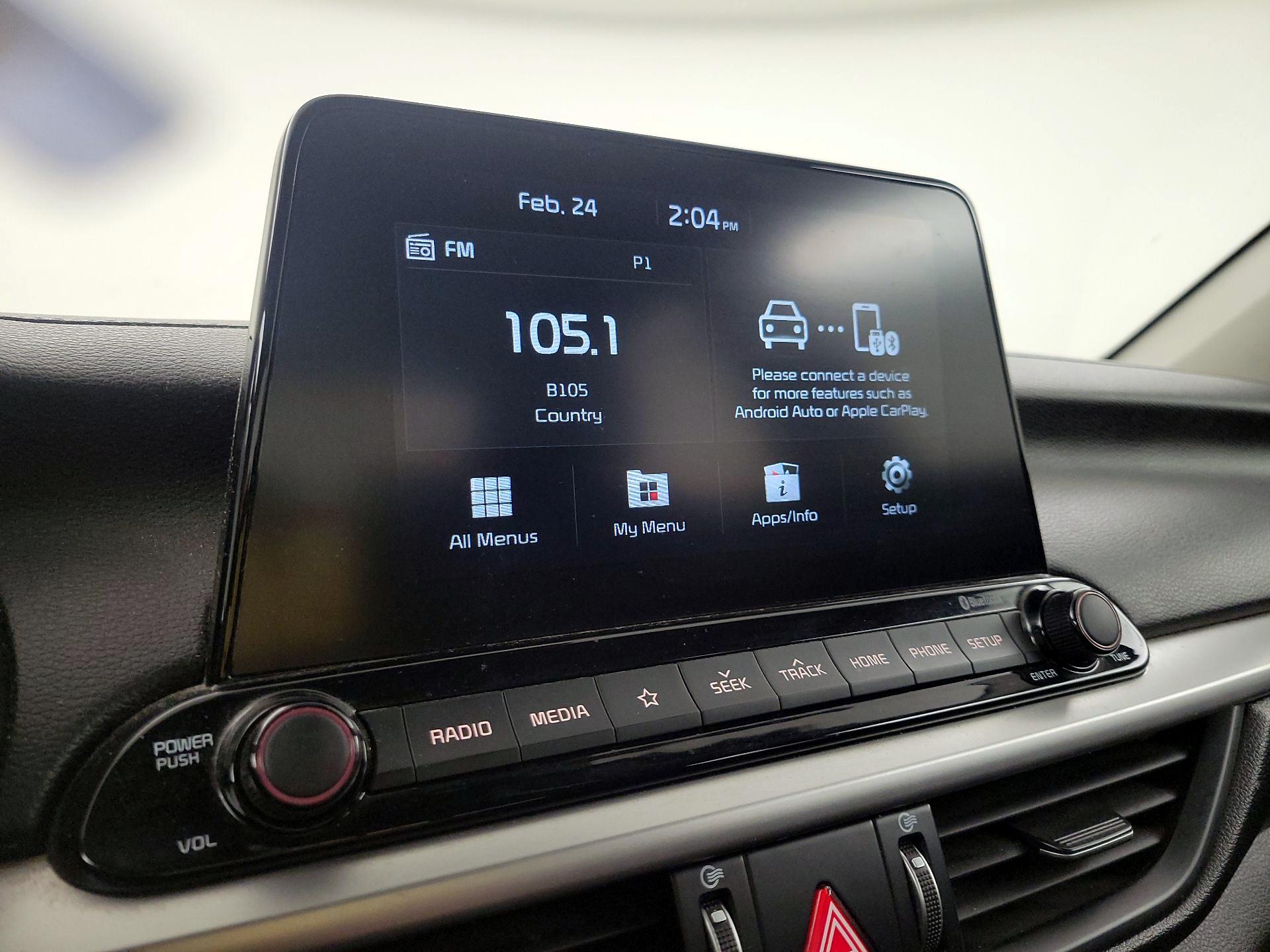 Thumbnail: 2021 Kia Forte - 15