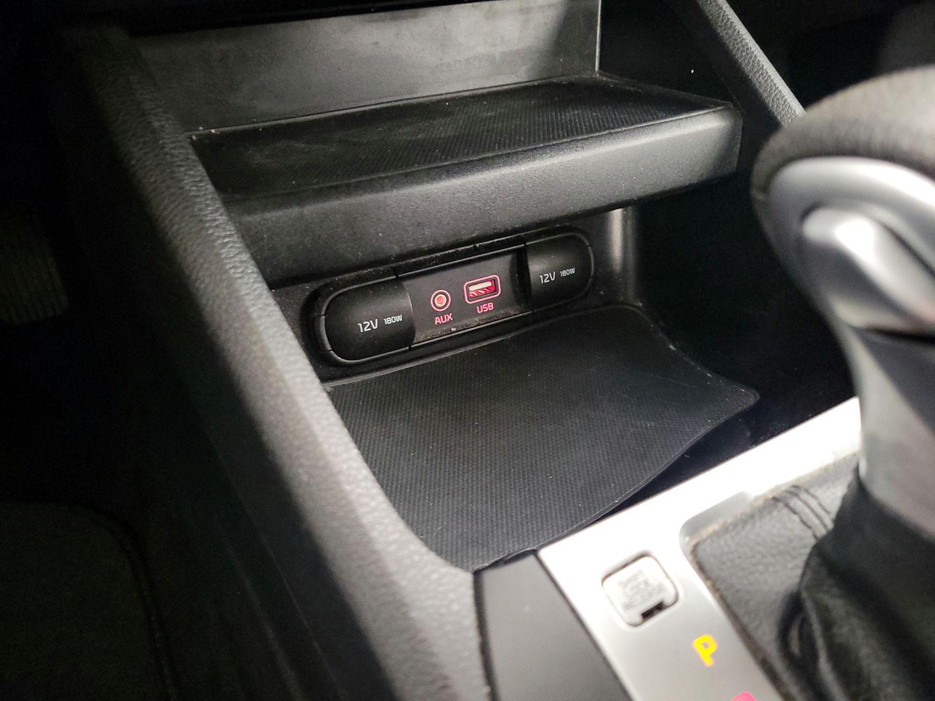 Thumbnail: 2021 Kia Forte - 18