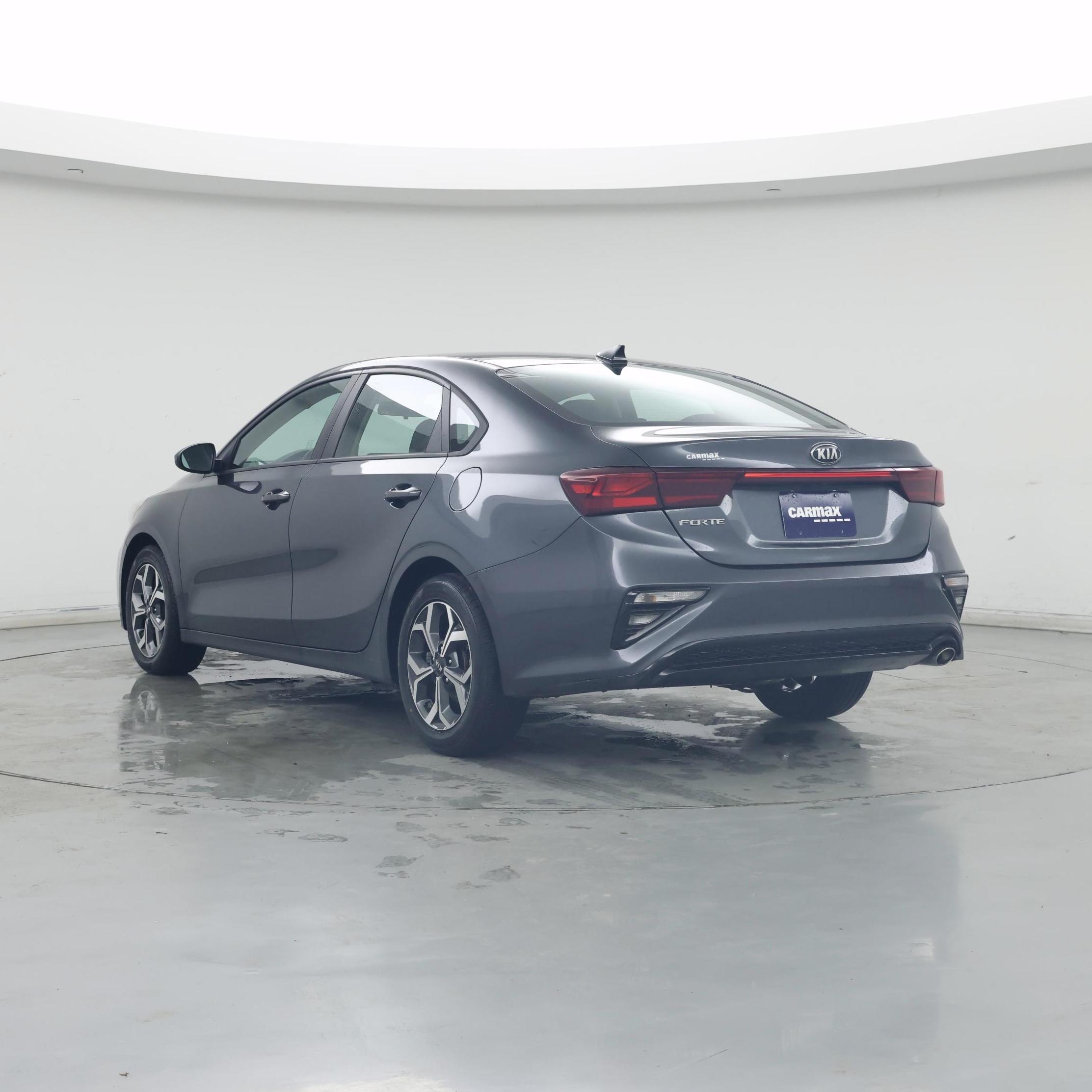 Thumbnail: 2021 Kia Forte - 2