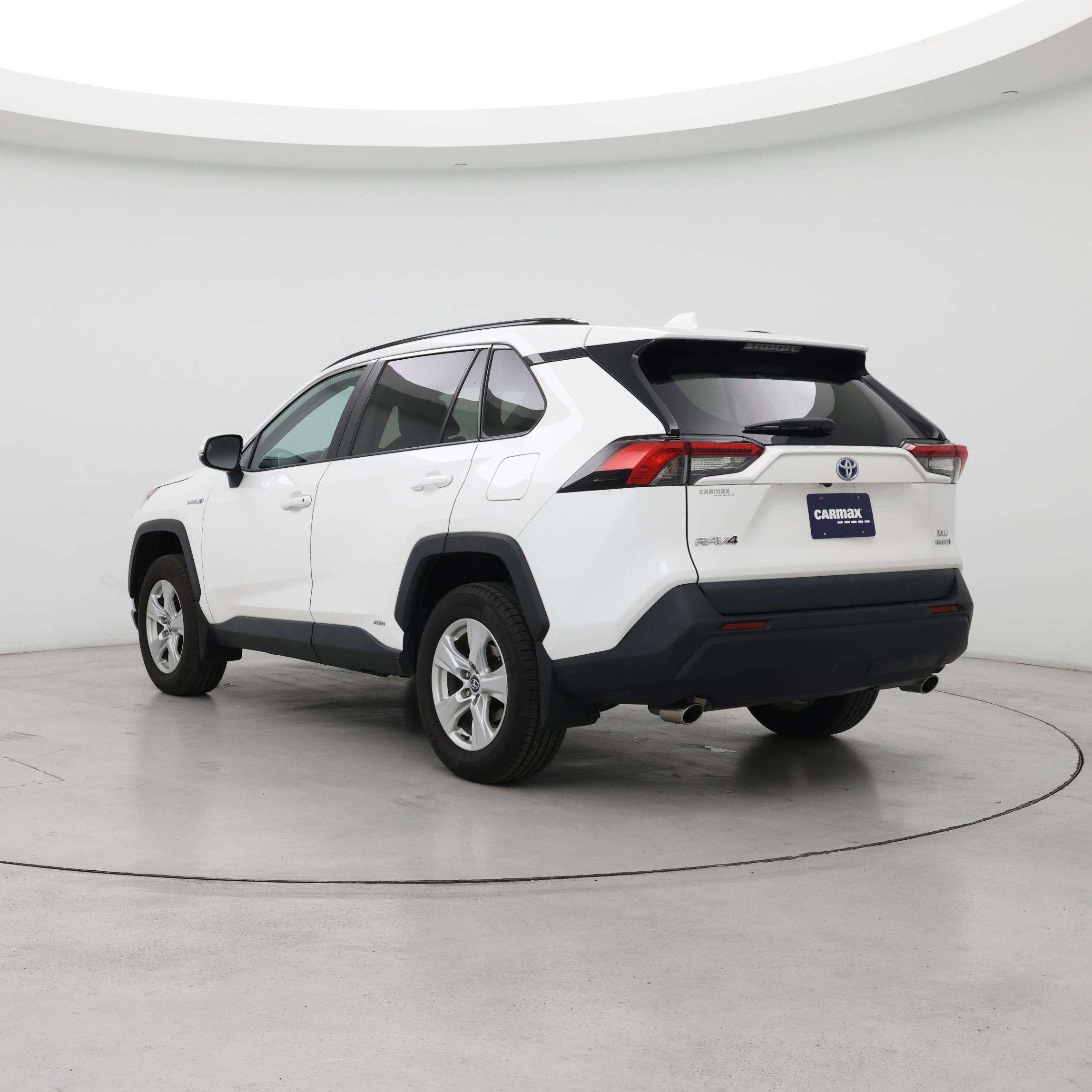 Thumbnail: 2020 Toyota RAV4 - 2