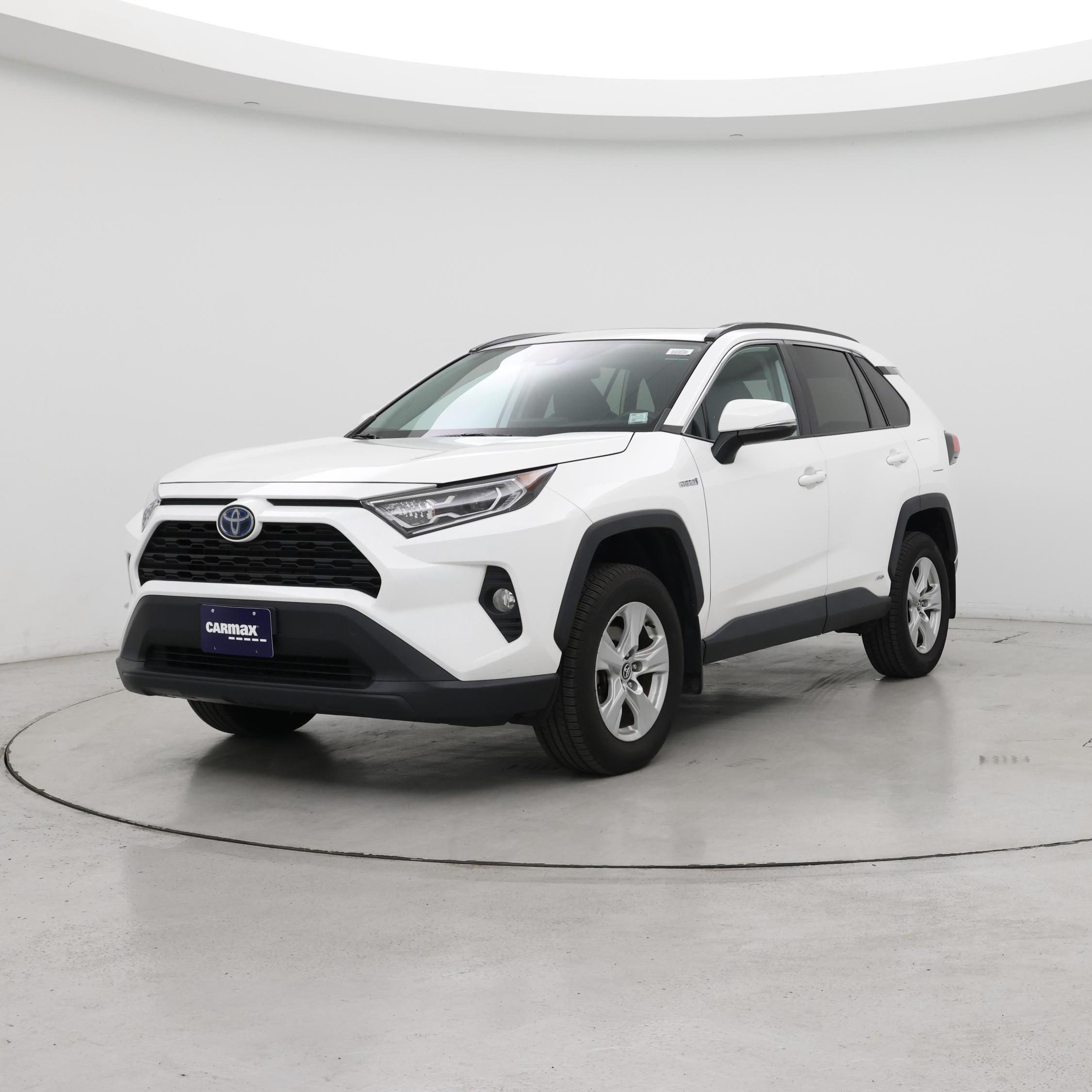 Thumbnail: 2020 Toyota RAV4 - 4