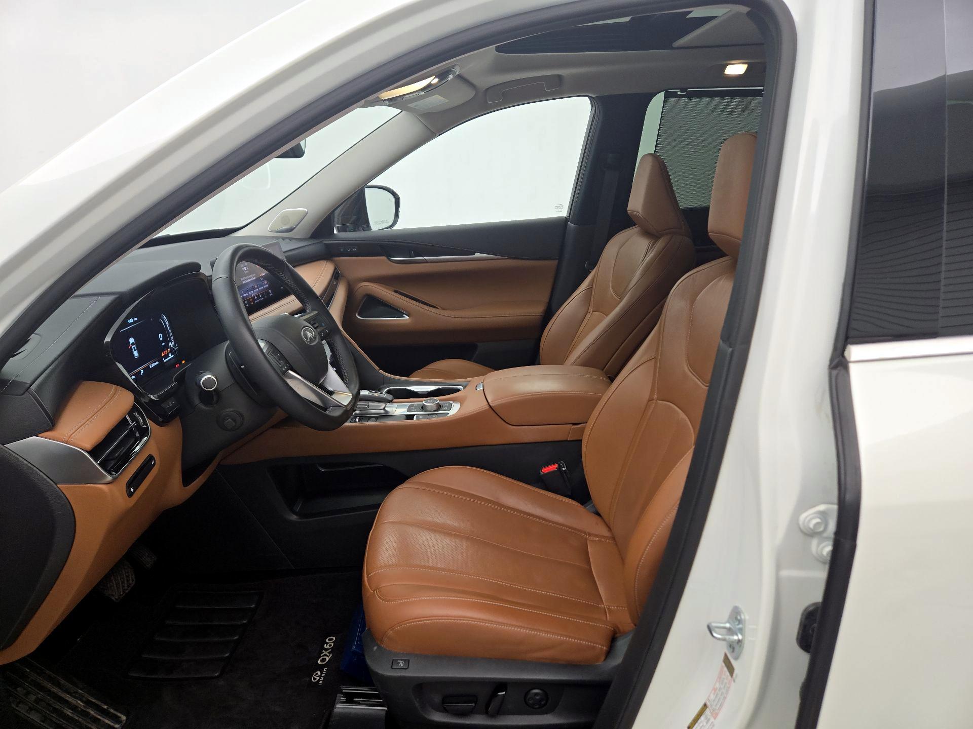 Thumbnail: 2023 INFINITI QX60 - 11