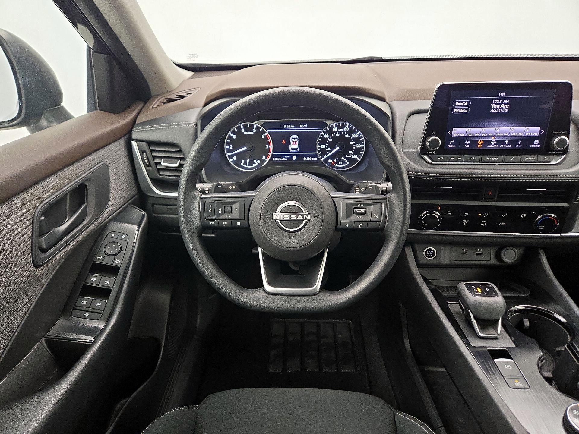 Thumbnail: 2023 Nissan Rogue - 10