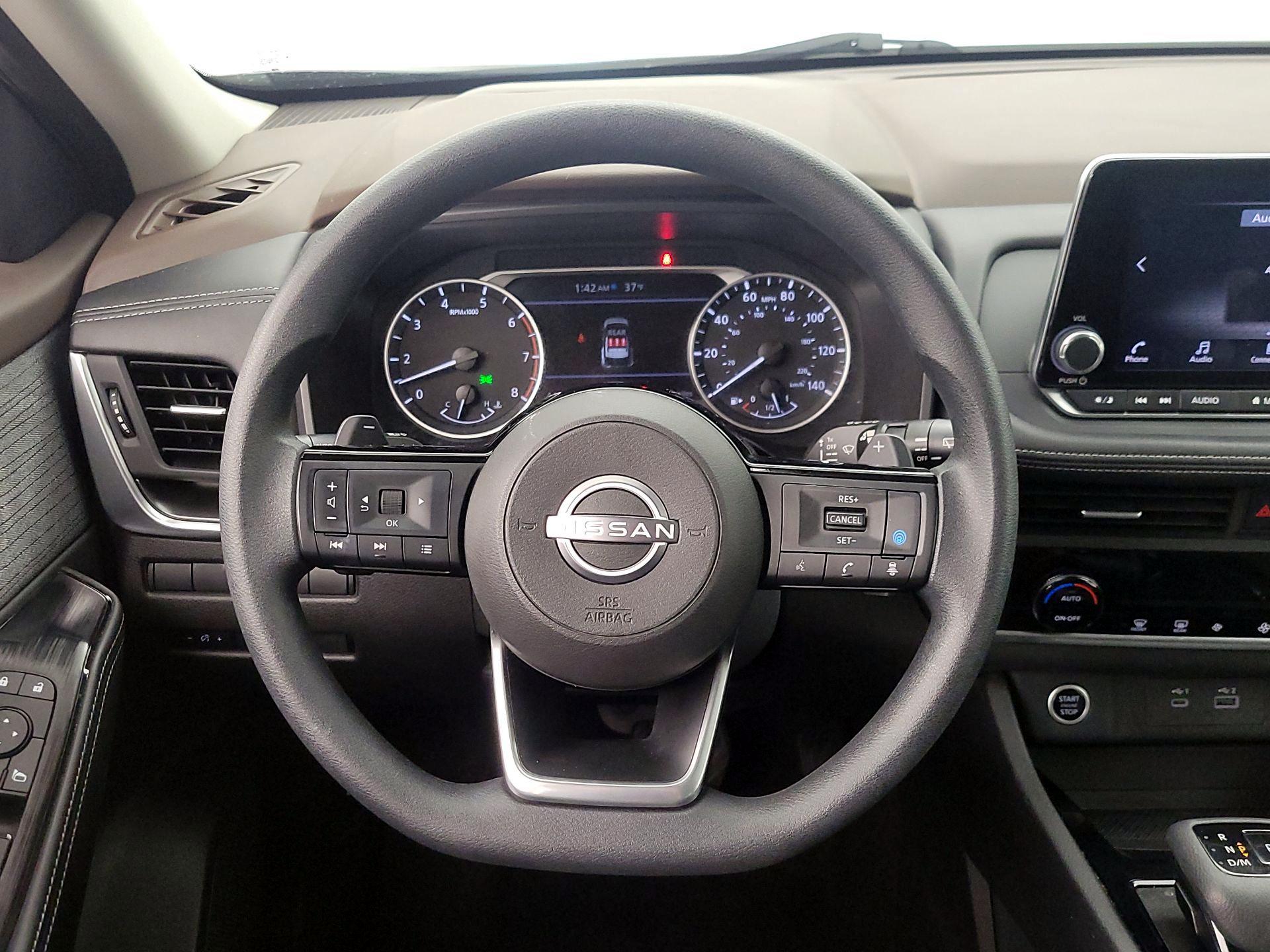 Thumbnail: 2023 Nissan Rogue - 10