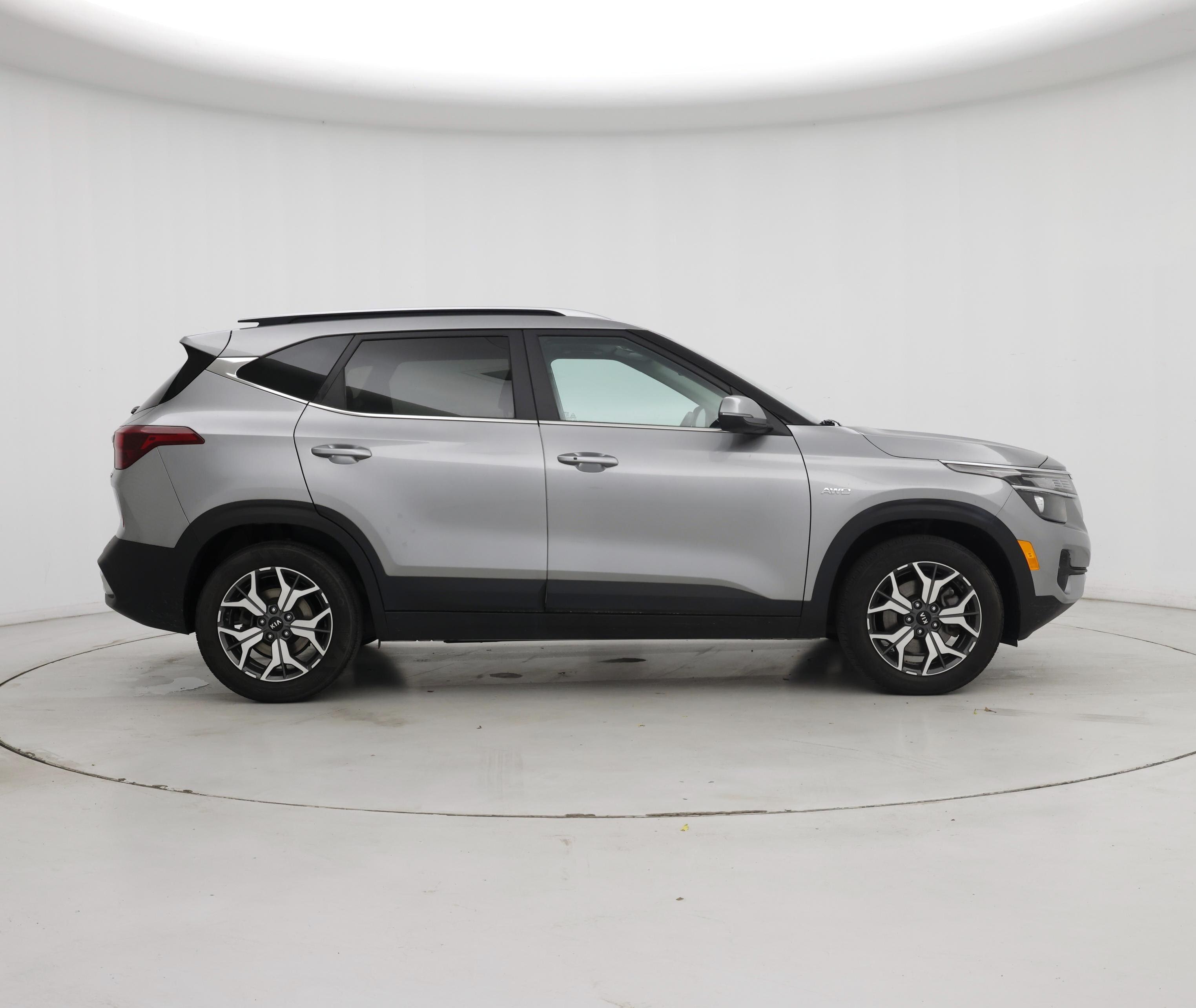 Thumbnail: 2021 Kia Seltos - 7