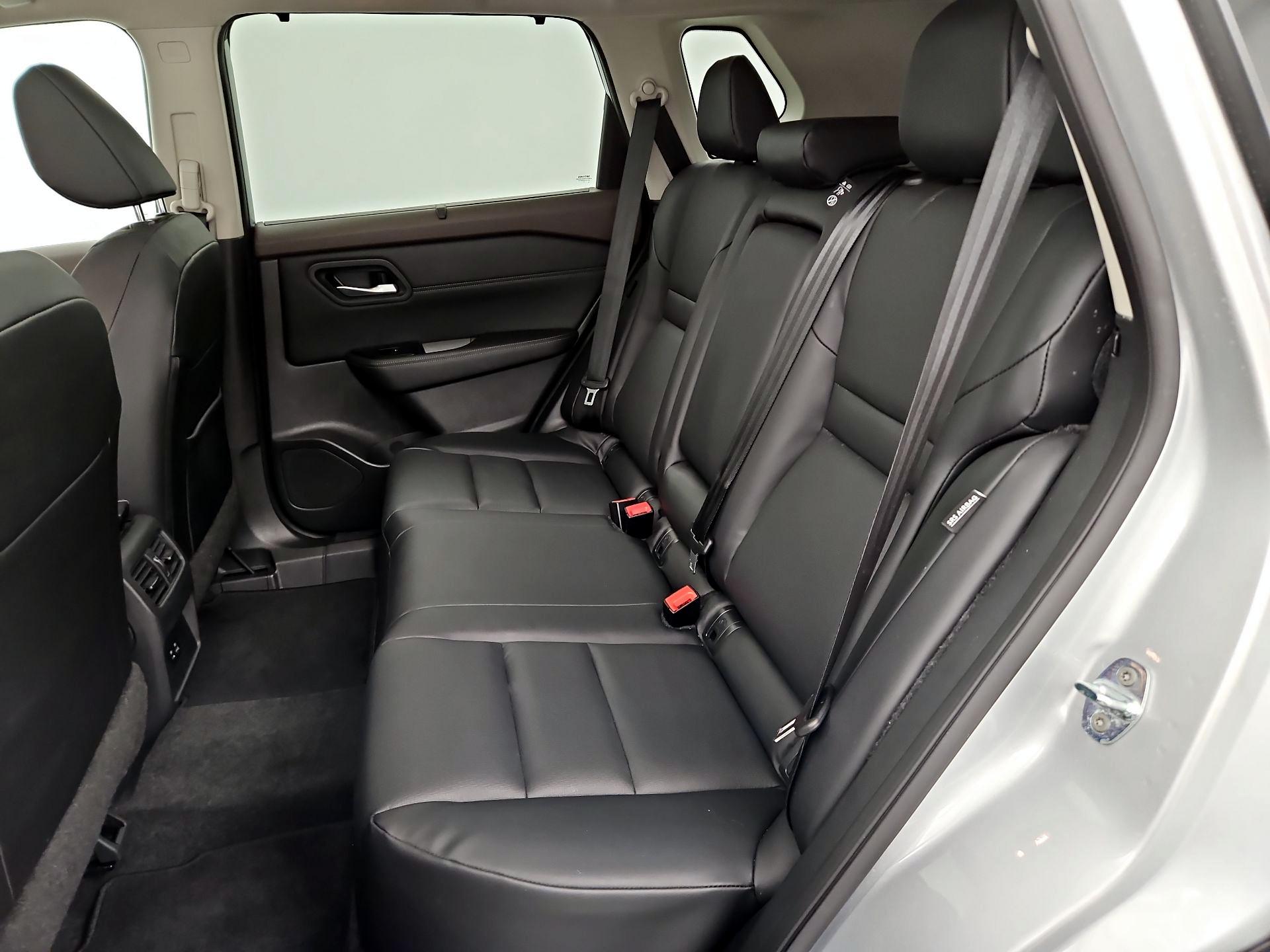 Thumbnail: 2023 Nissan Rogue - 20