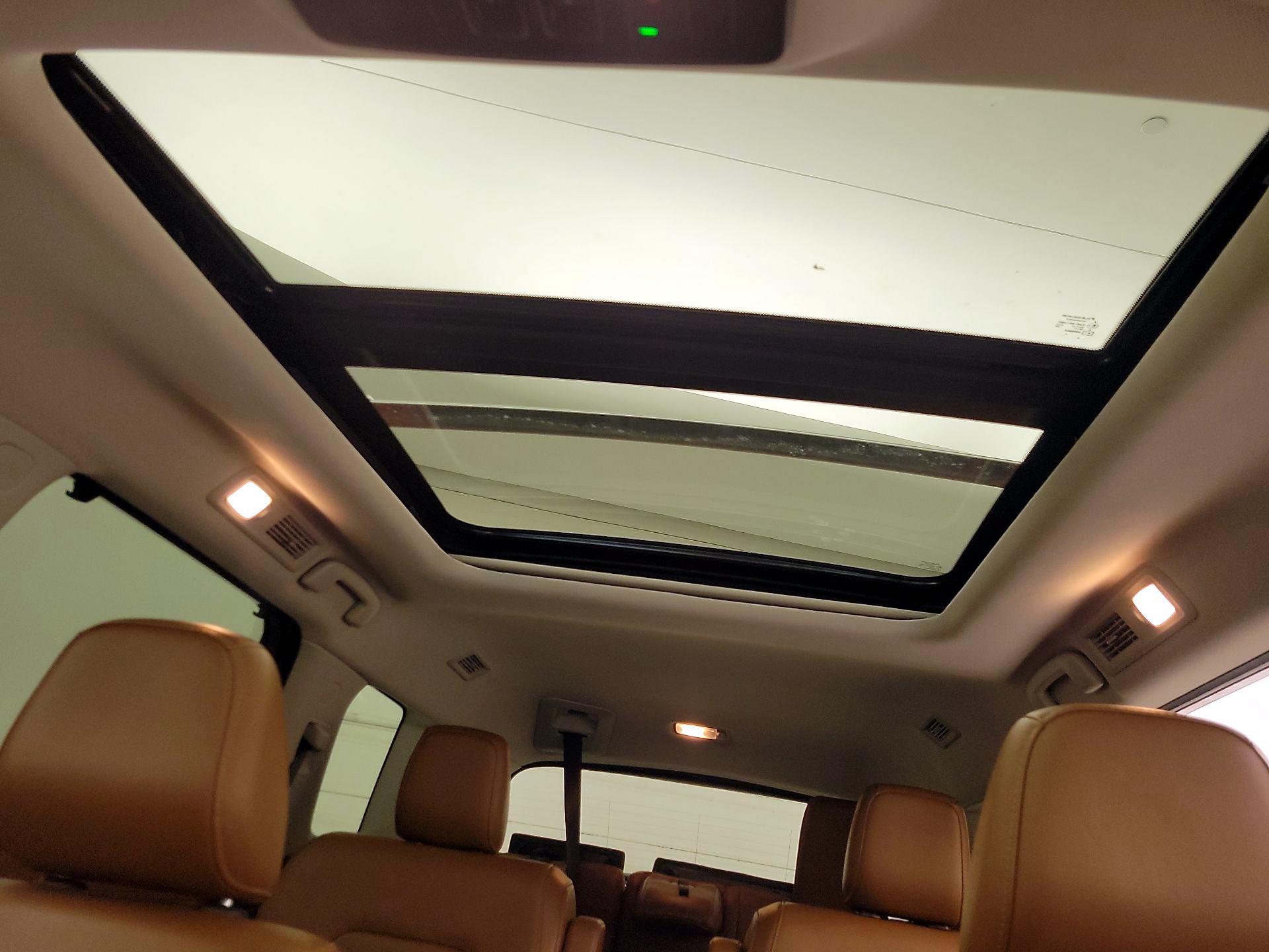 Thumbnail: 2023 Nissan Pathfinder - 20