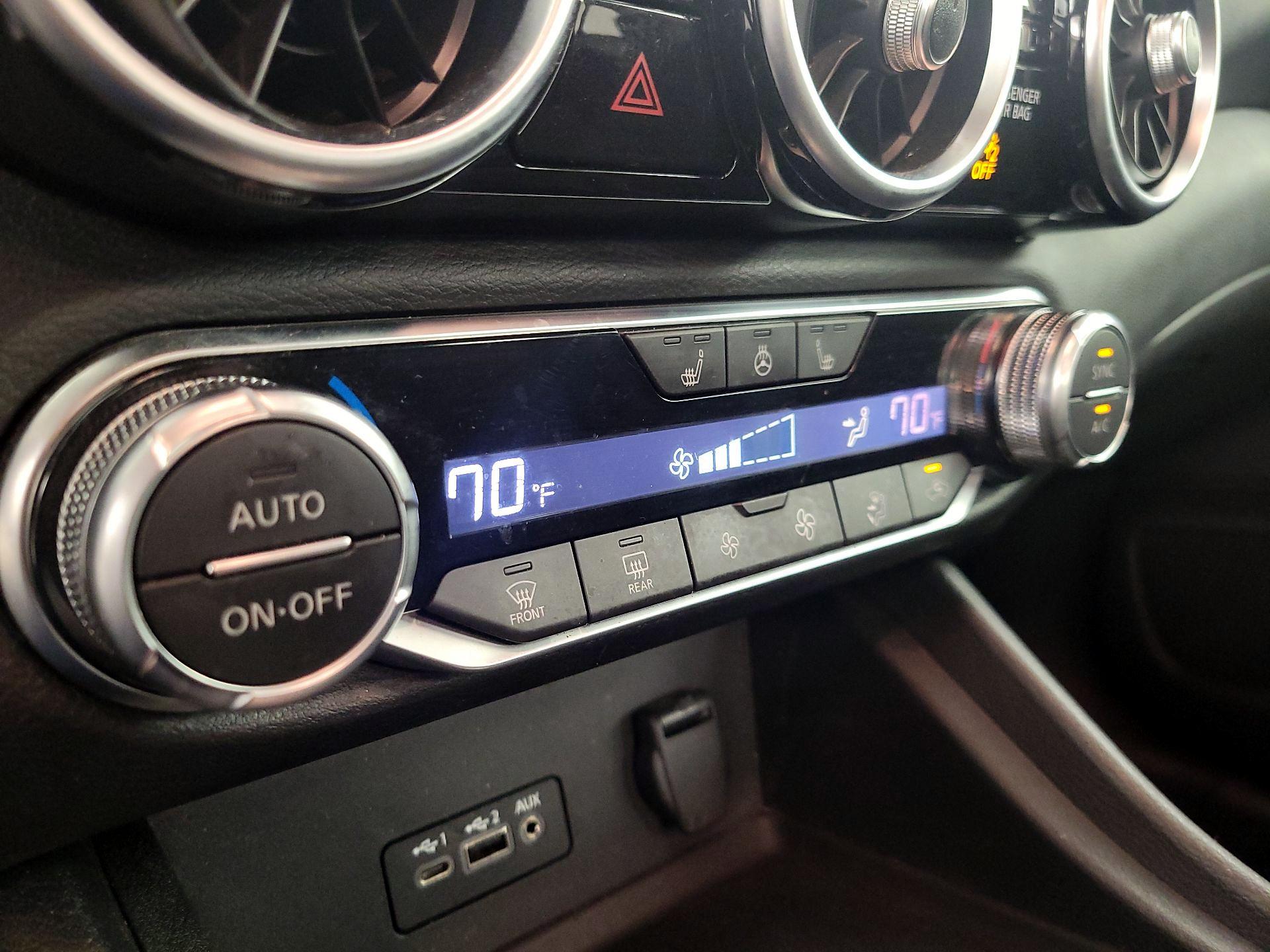 Thumbnail: 2023 Nissan Sentra - 16