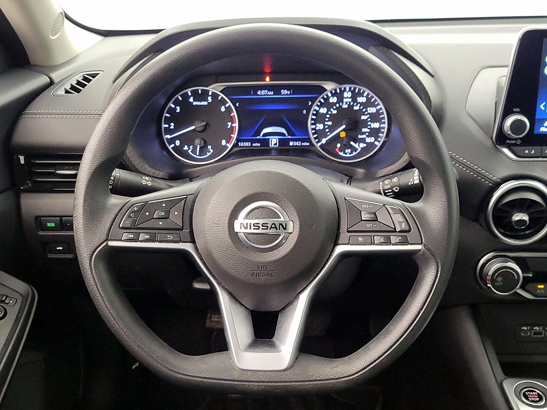 Thumbnail: 2023 Nissan Sentra - 10