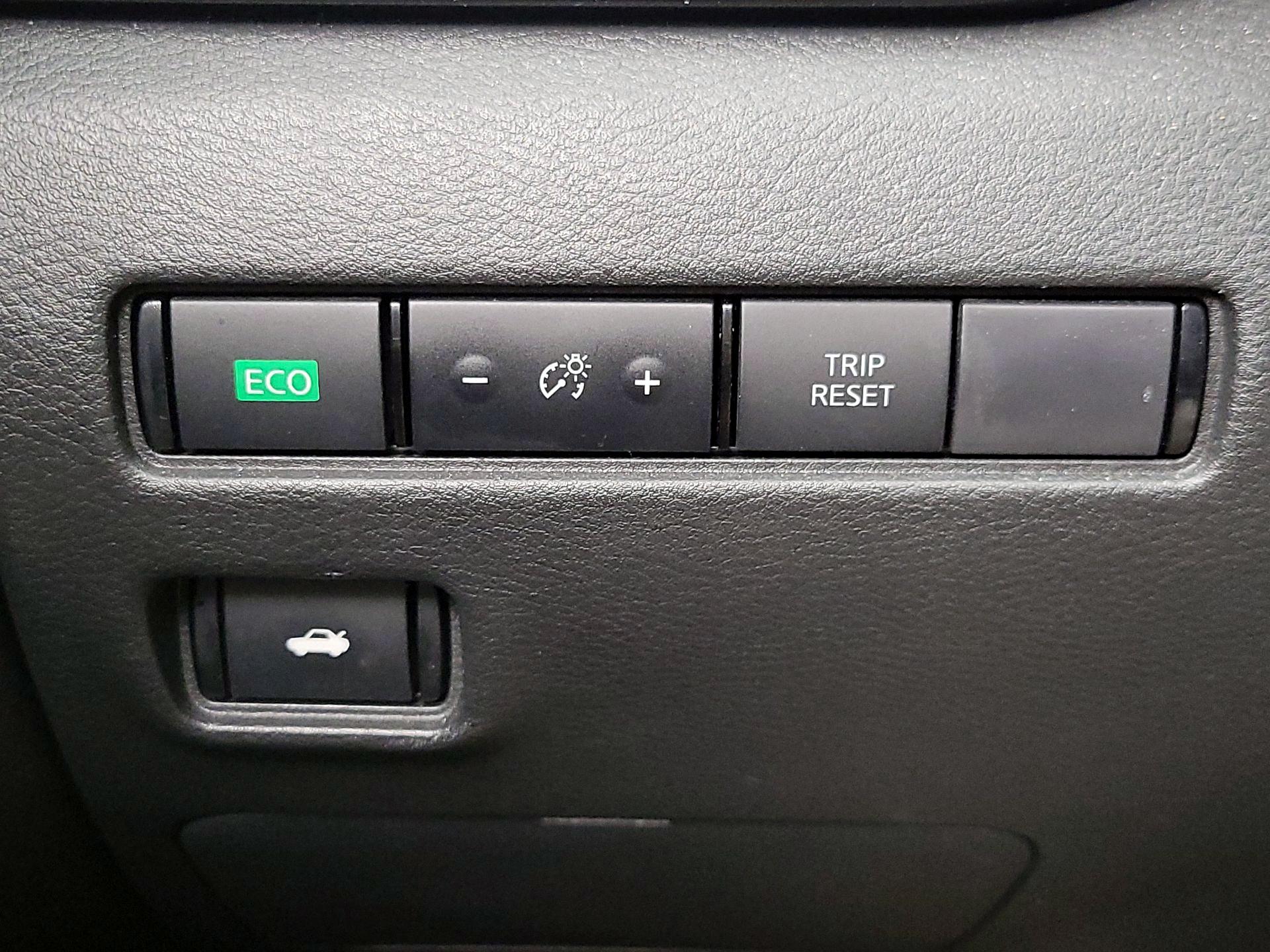 Thumbnail: 2023 Nissan Sentra - 13