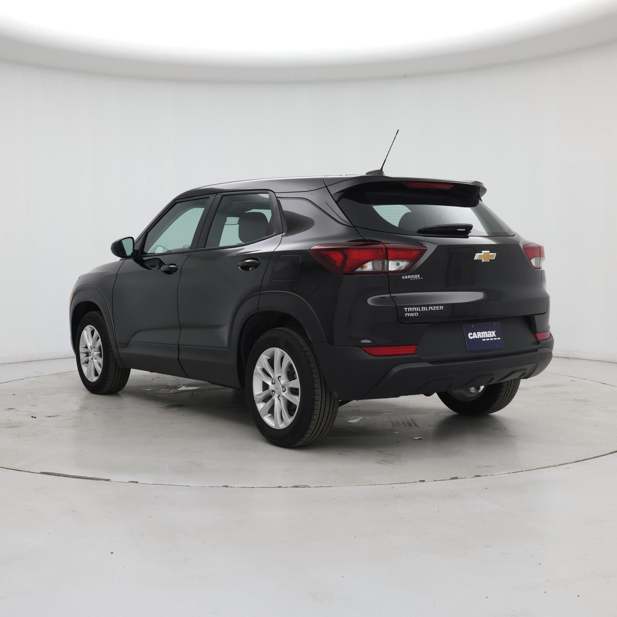 Thumbnail: 2023 Chevrolet TrailBlazer - 2