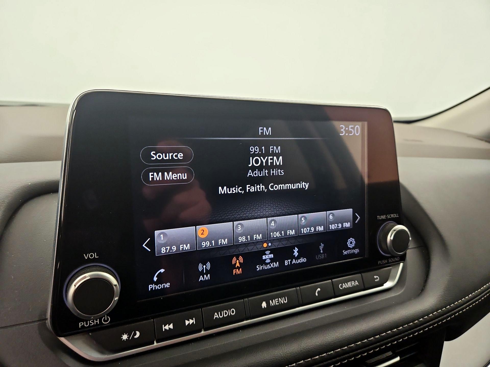 Thumbnail: 2023 Nissan Rogue - 15