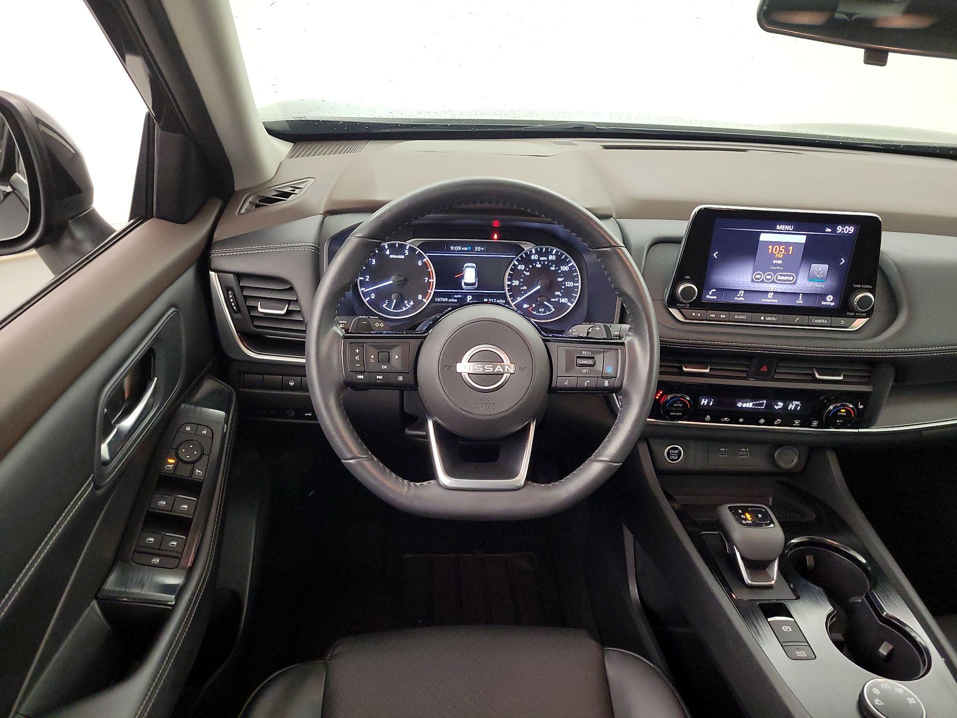 Thumbnail: 2023 Nissan Rogue - 10