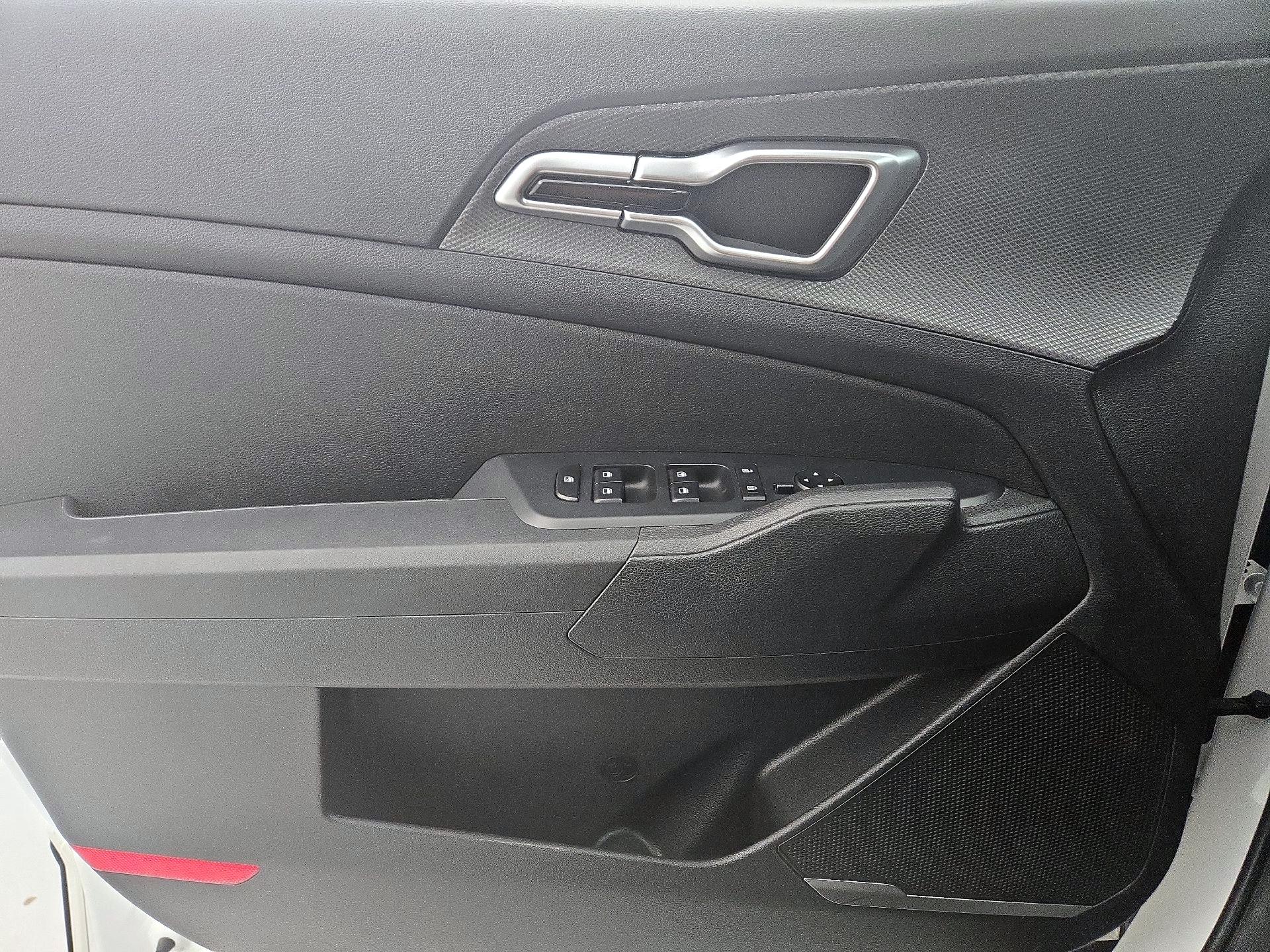 Thumbnail: 2024 Kia Sportage - 12