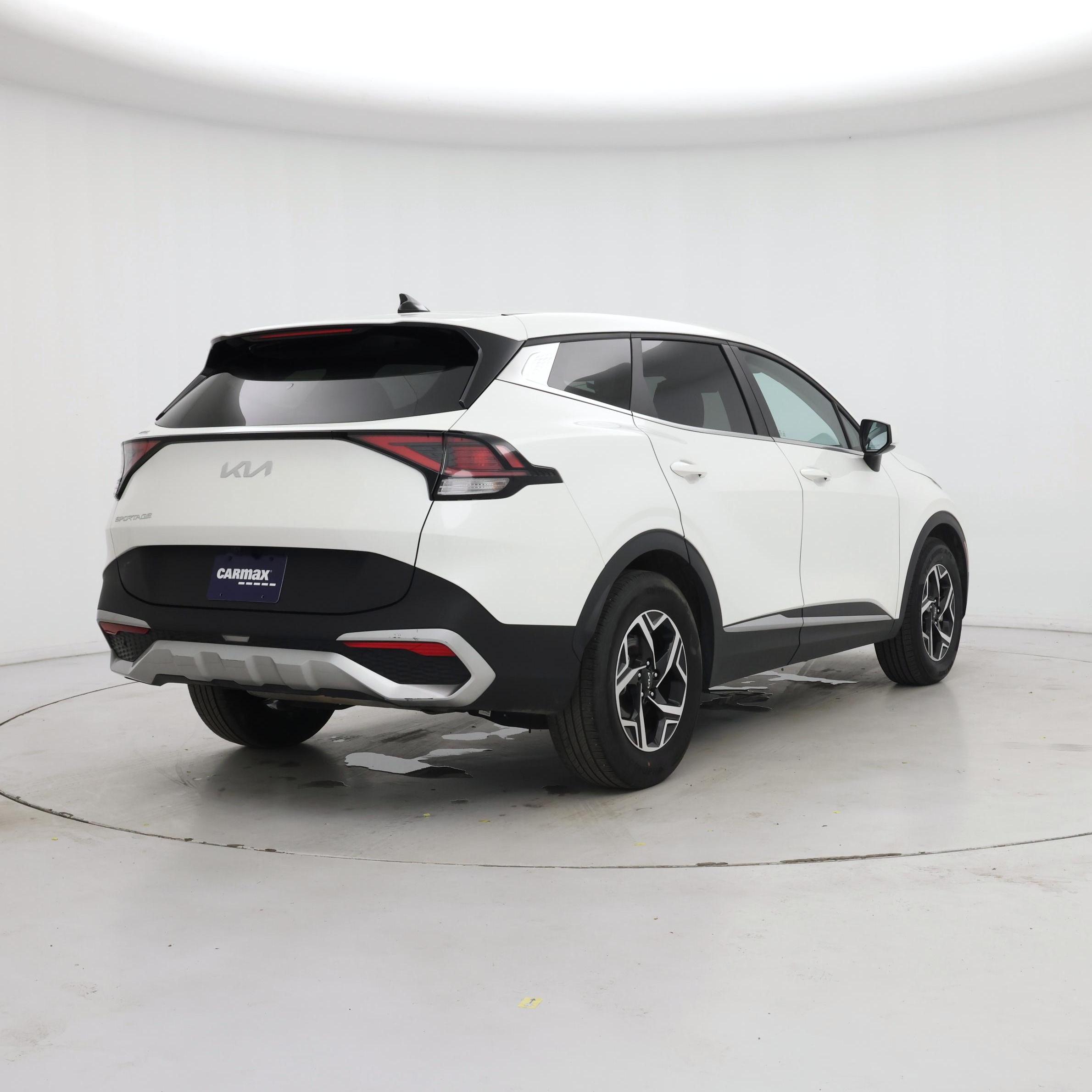 Thumbnail: 2024 Kia Sportage - 8