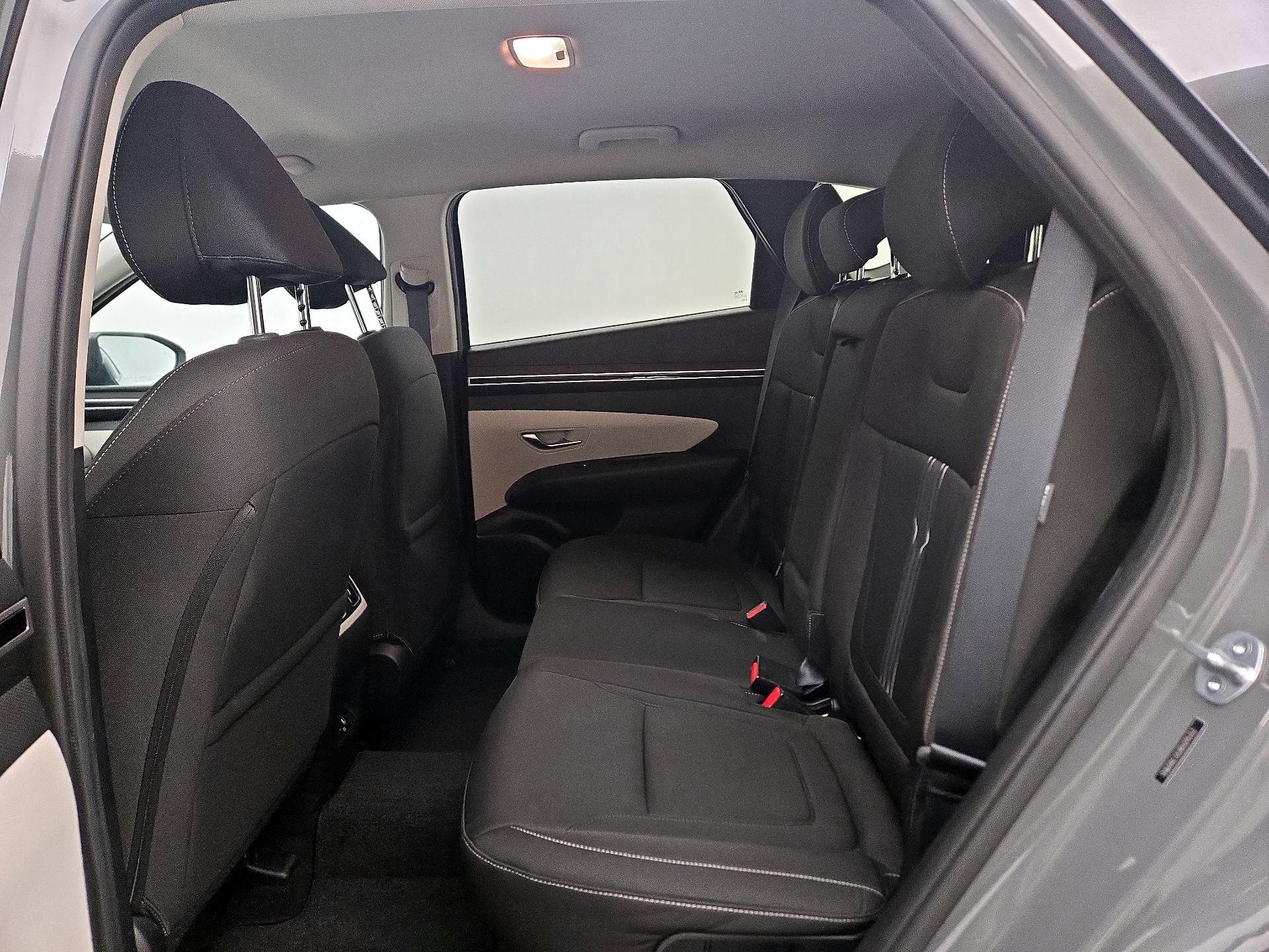 Thumbnail: 2024 Hyundai Tucson - 19