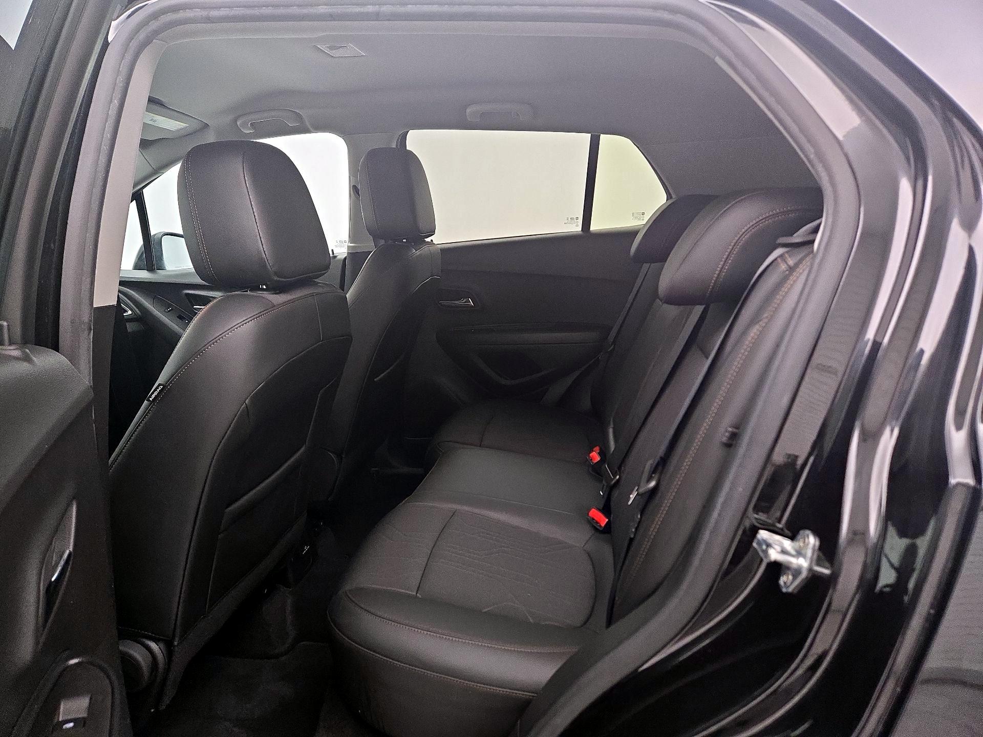 Thumbnail: 2022 Chevrolet Trax - 19