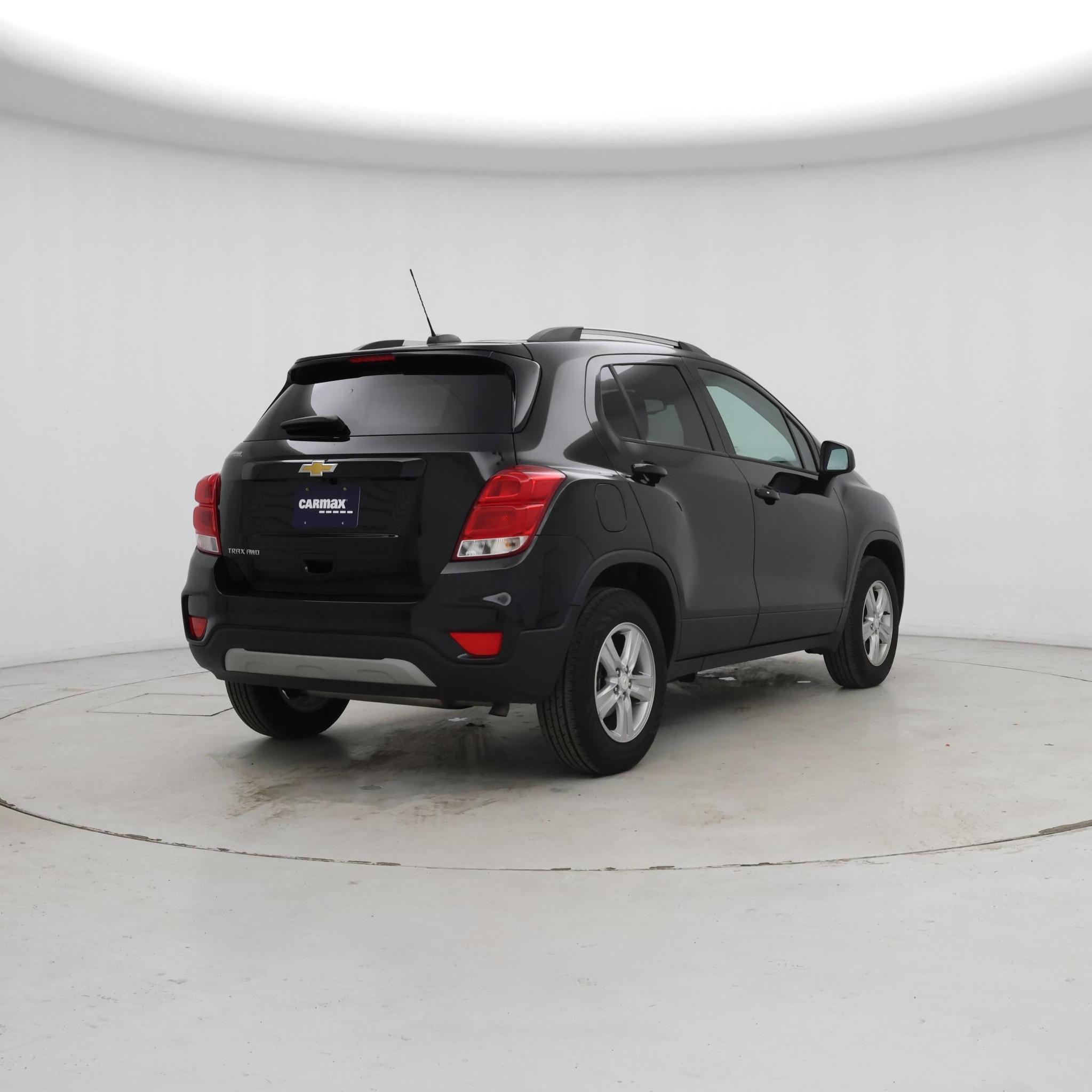 Thumbnail: 2022 Chevrolet Trax - 8