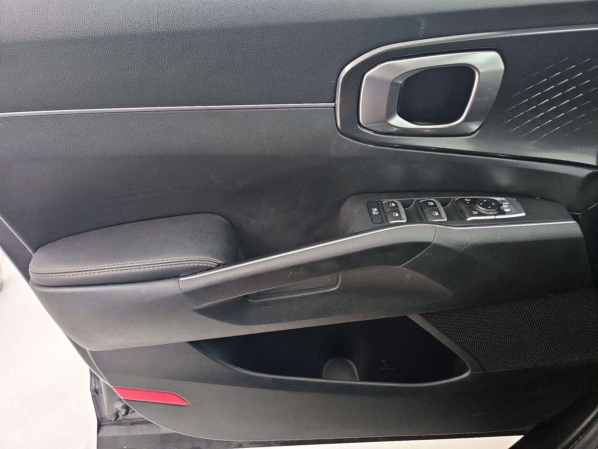 Thumbnail: 2024 Kia Sorento - 12