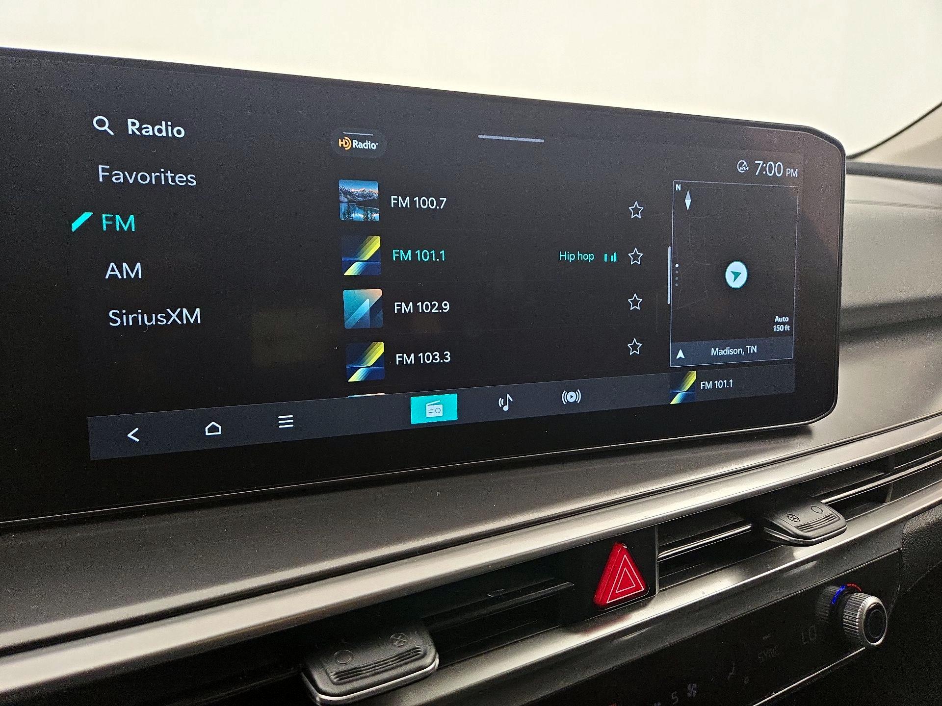 Thumbnail: 2024 Kia Sorento - 15