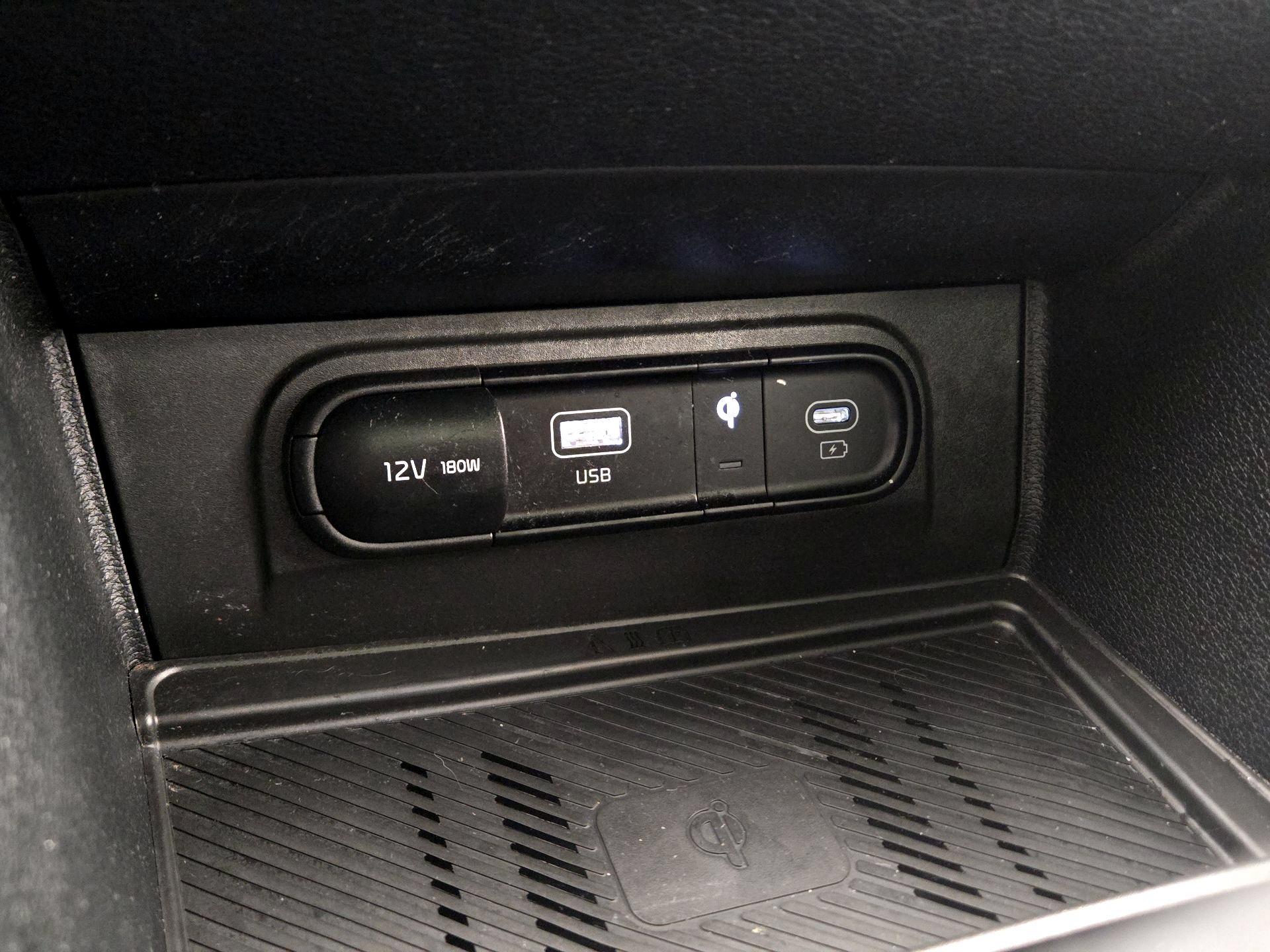 Thumbnail: 2023 Kia Sportage - 19