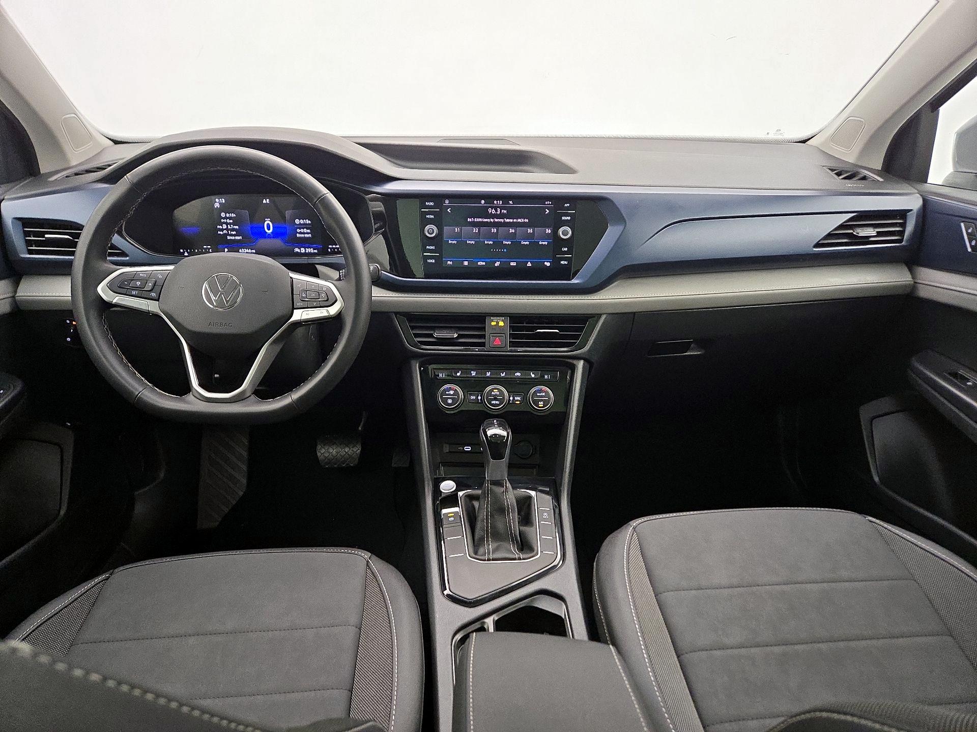 Thumbnail: 2024 Volkswagen Taos - 9