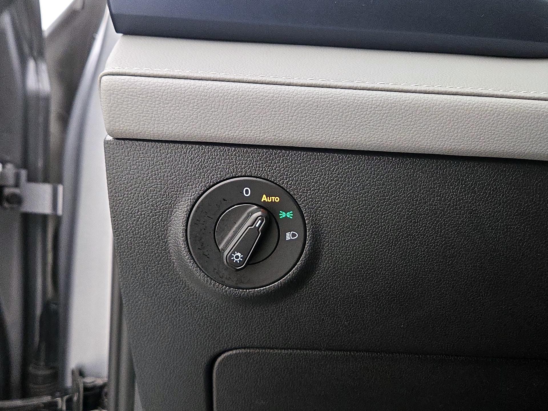 Thumbnail: 2024 Volkswagen Taos - 13