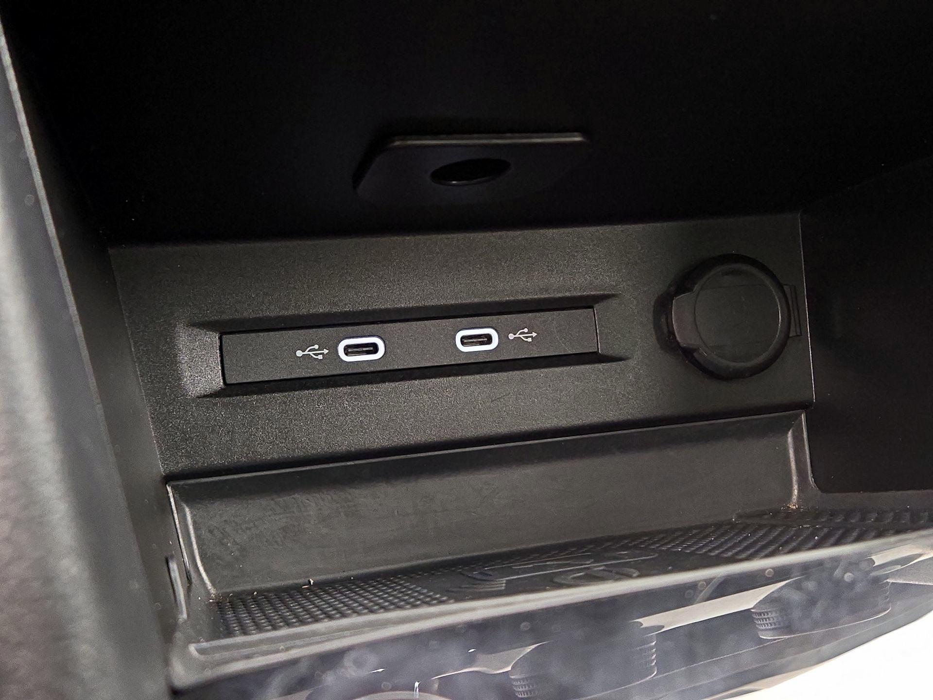 Thumbnail: 2024 Volkswagen Taos - 18