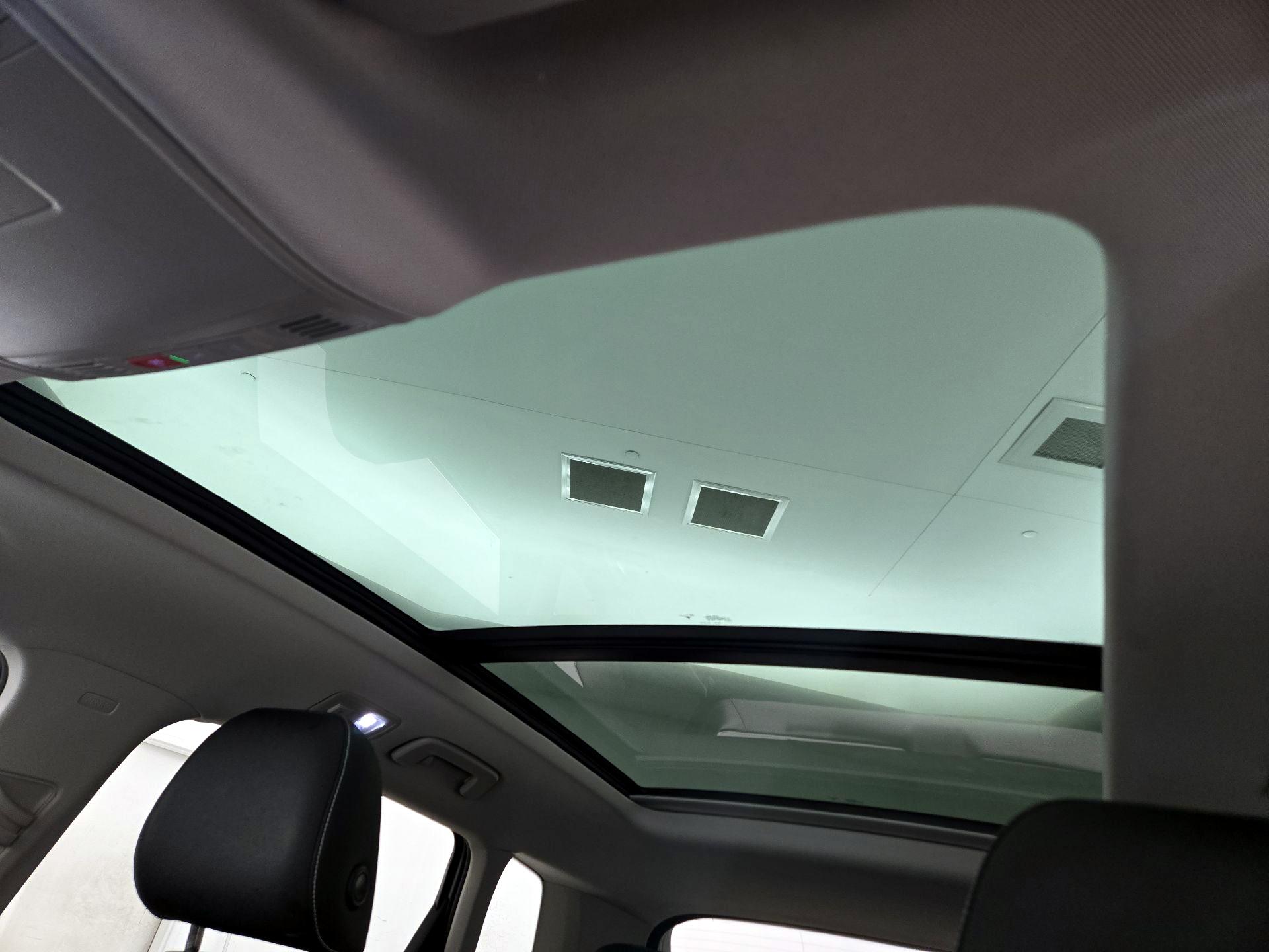 Thumbnail: 2024 Volkswagen Taos - 19