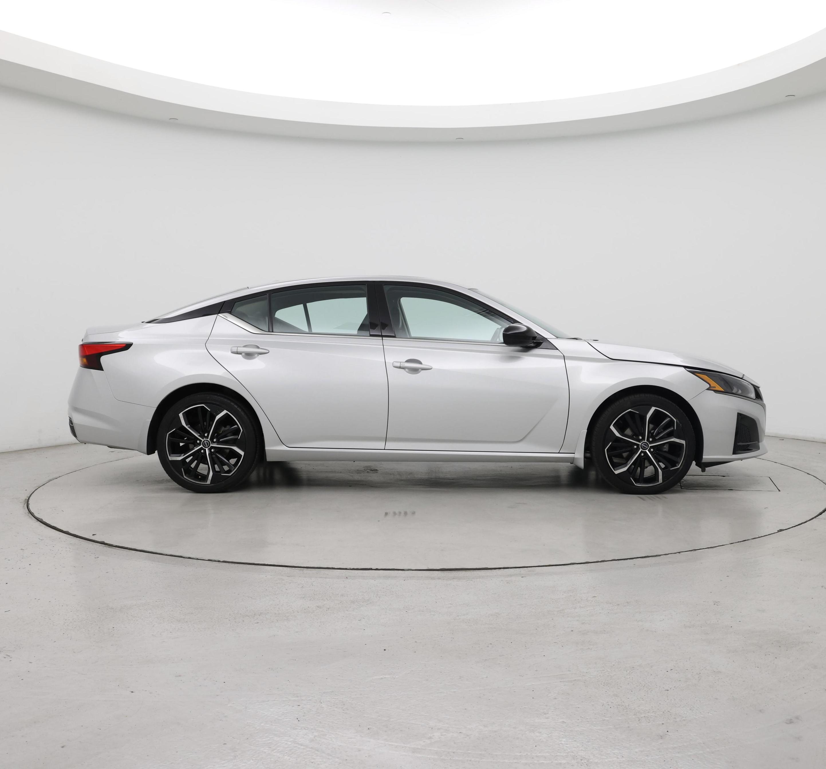 Thumbnail: 2024 Nissan Altima - 7