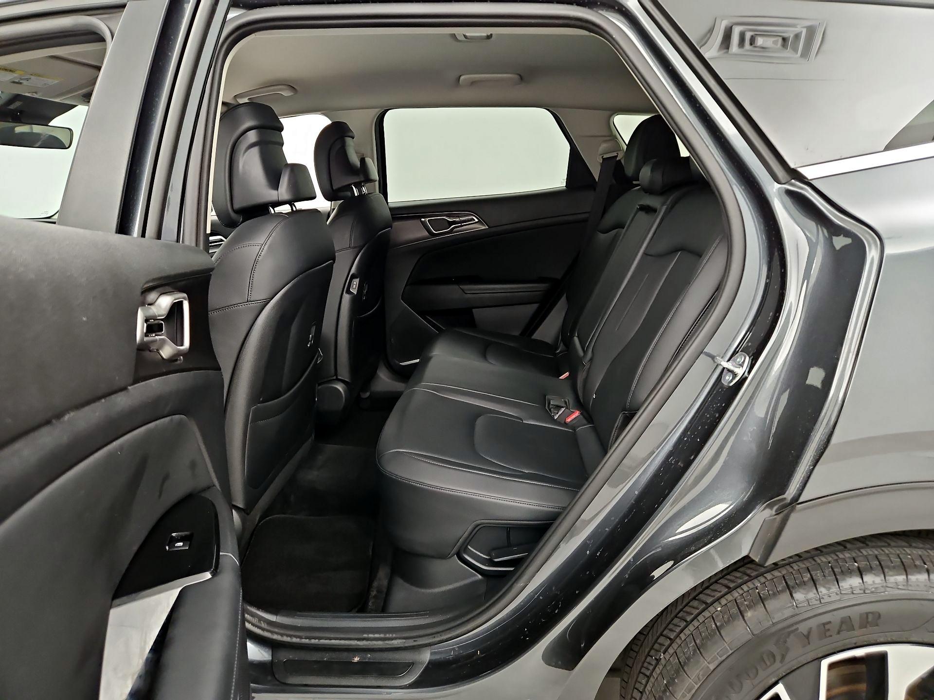 Thumbnail: 2025 Kia Sportage - 20