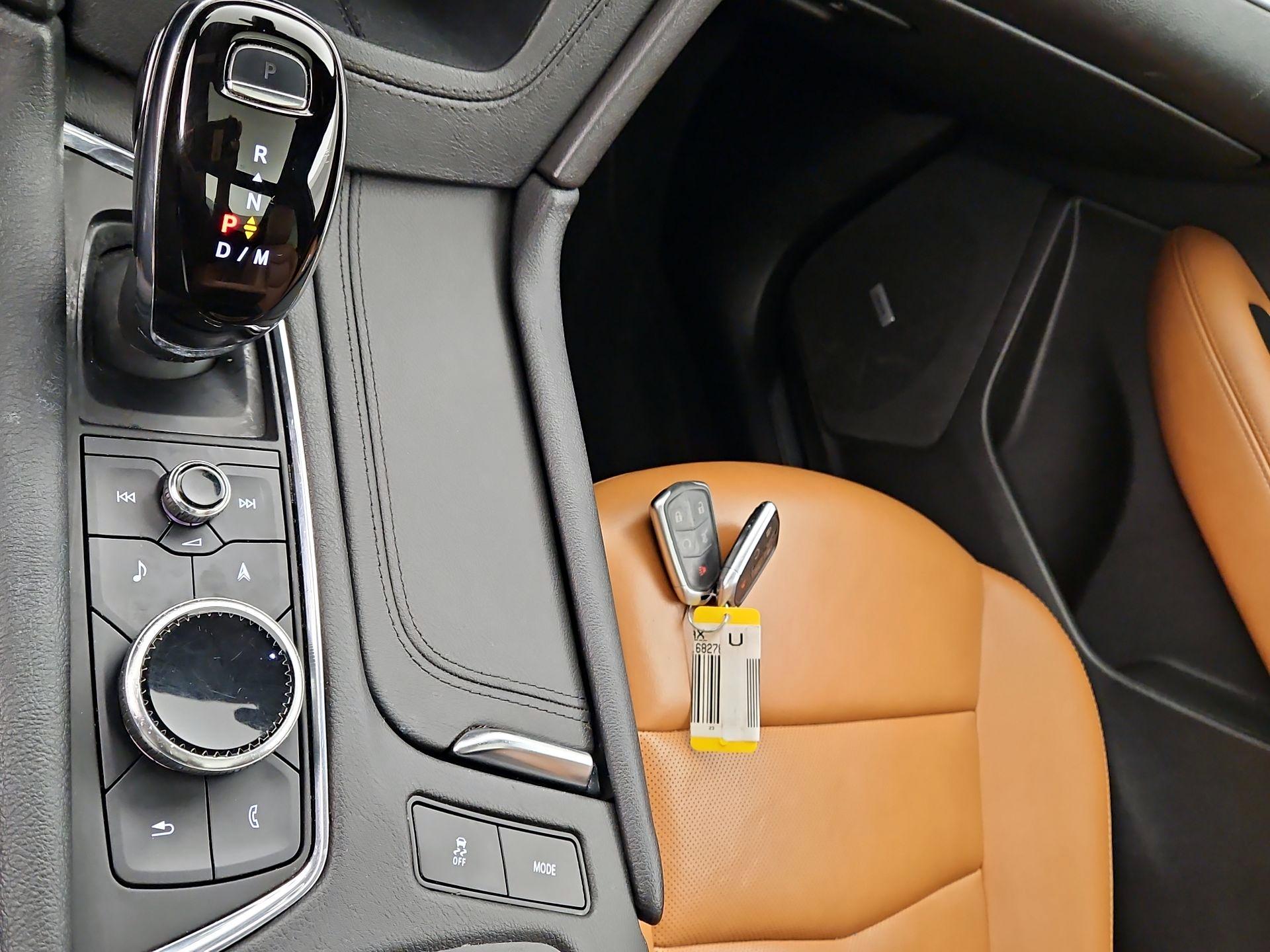 Thumbnail: 2023 Cadillac XT5 - 18