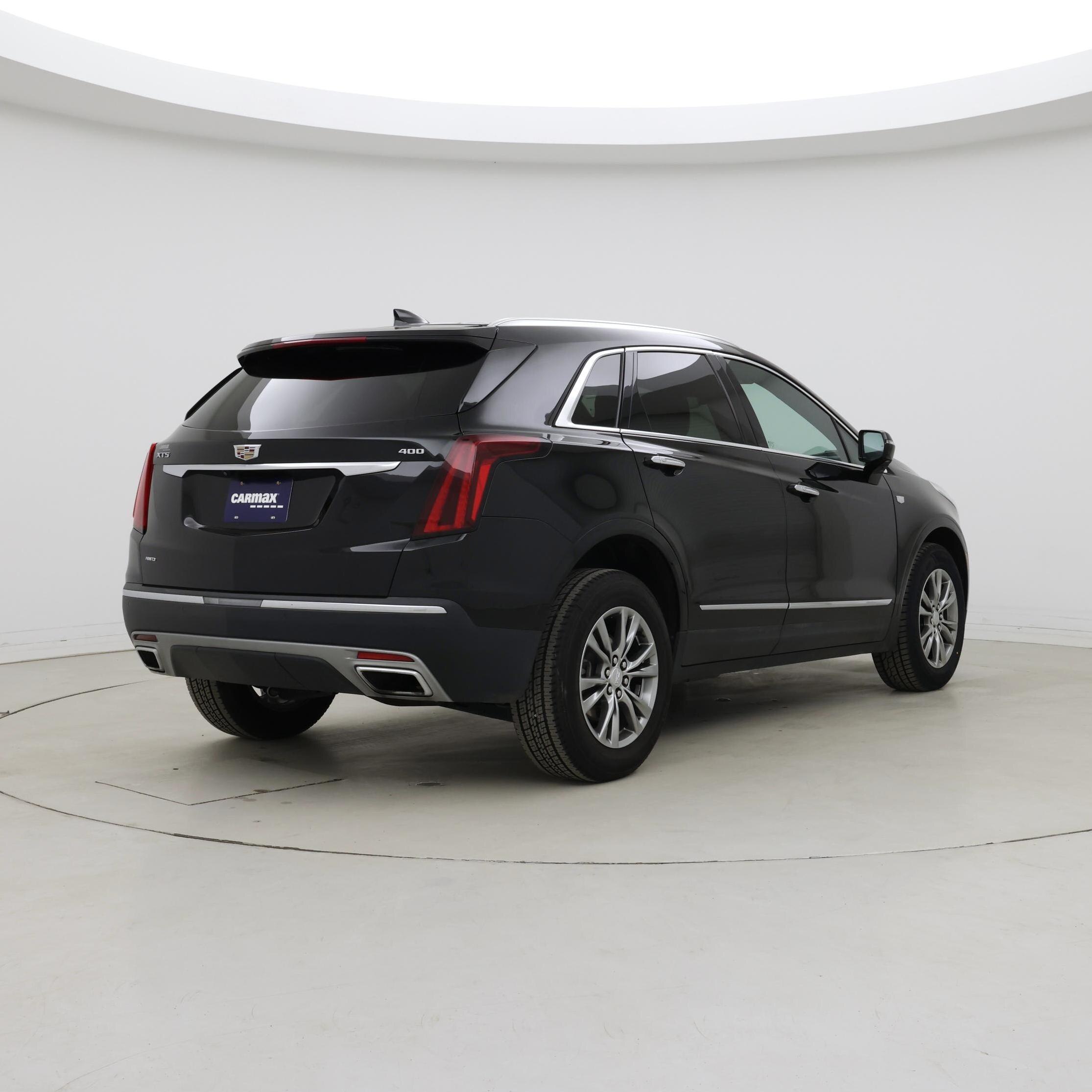 Thumbnail: 2023 Cadillac XT5 - 8
