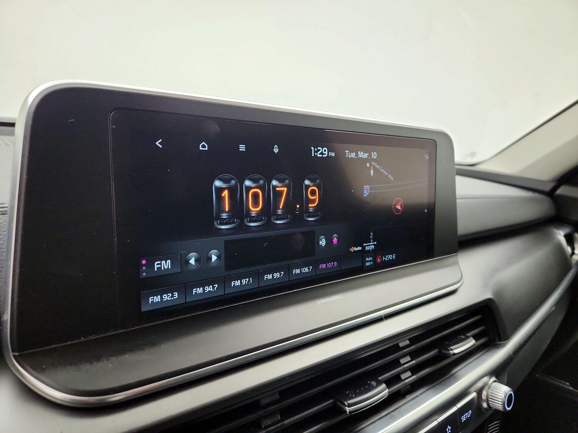 Thumbnail: 2022 Kia Telluride - 16