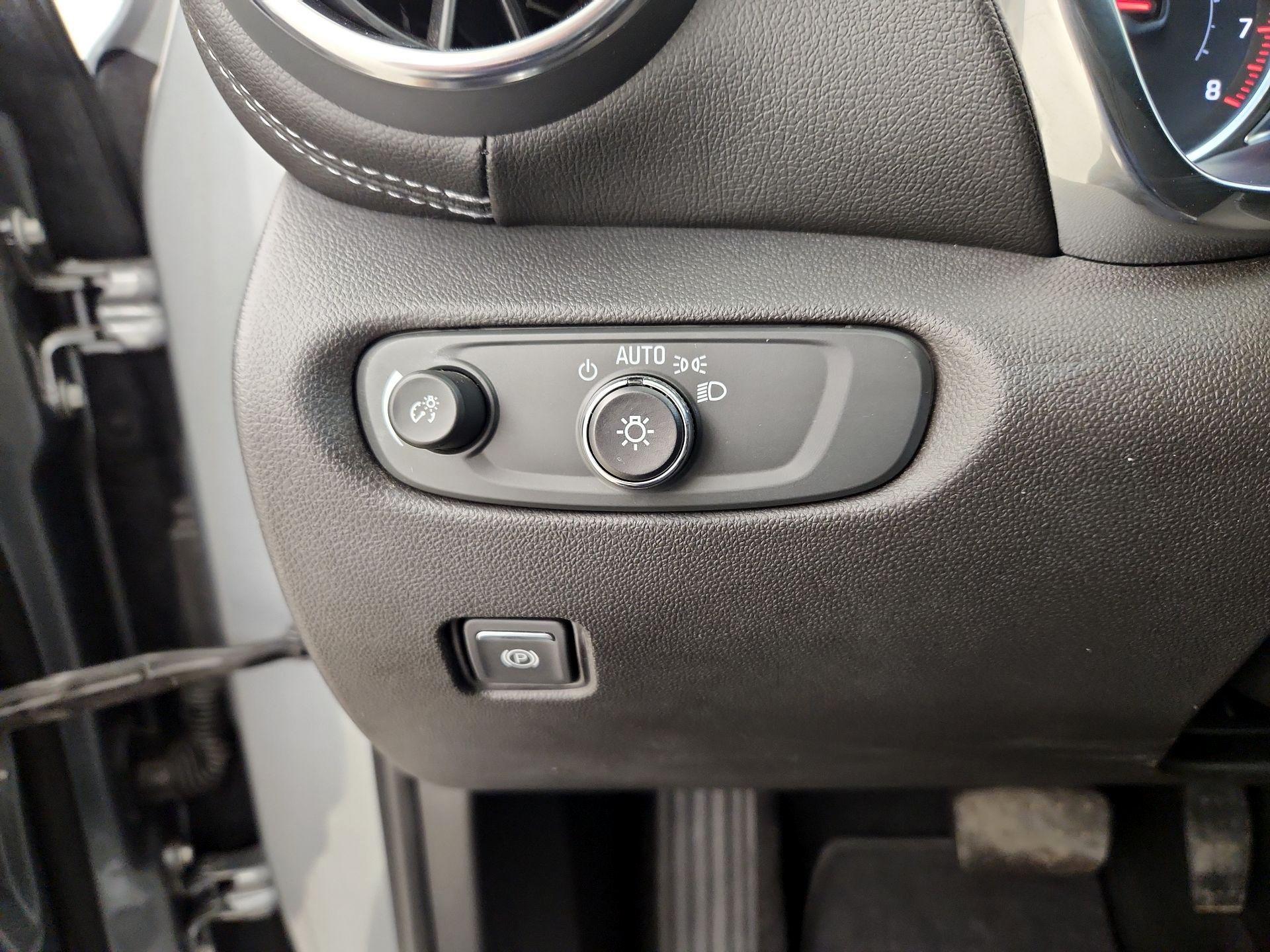 Thumbnail: 2023 Chevrolet Blazer - 13