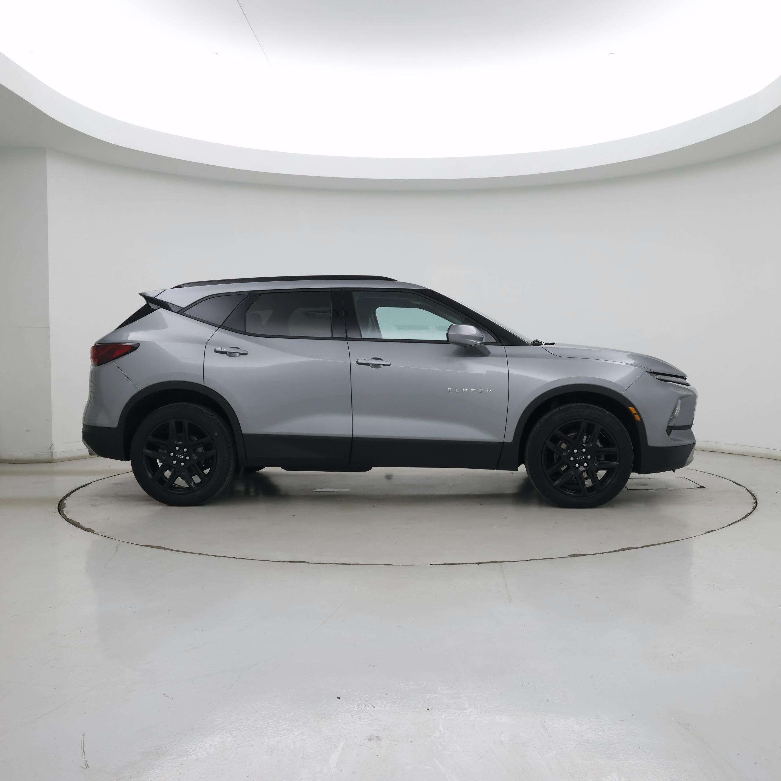 Thumbnail: 2023 Chevrolet Blazer - 7