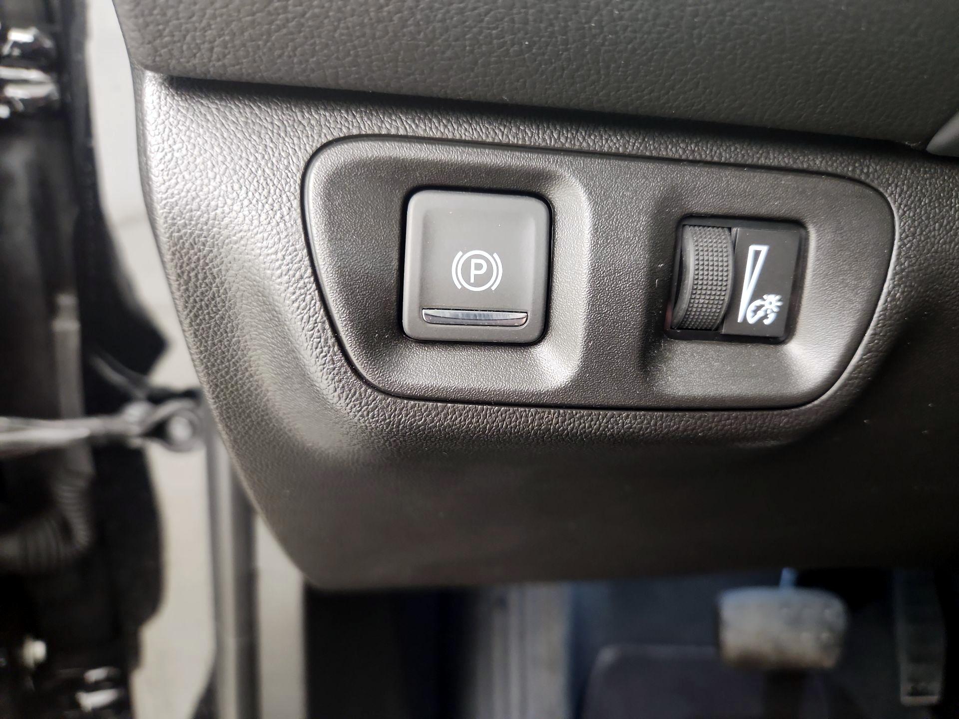 Thumbnail: 2023 GMC Acadia - 13