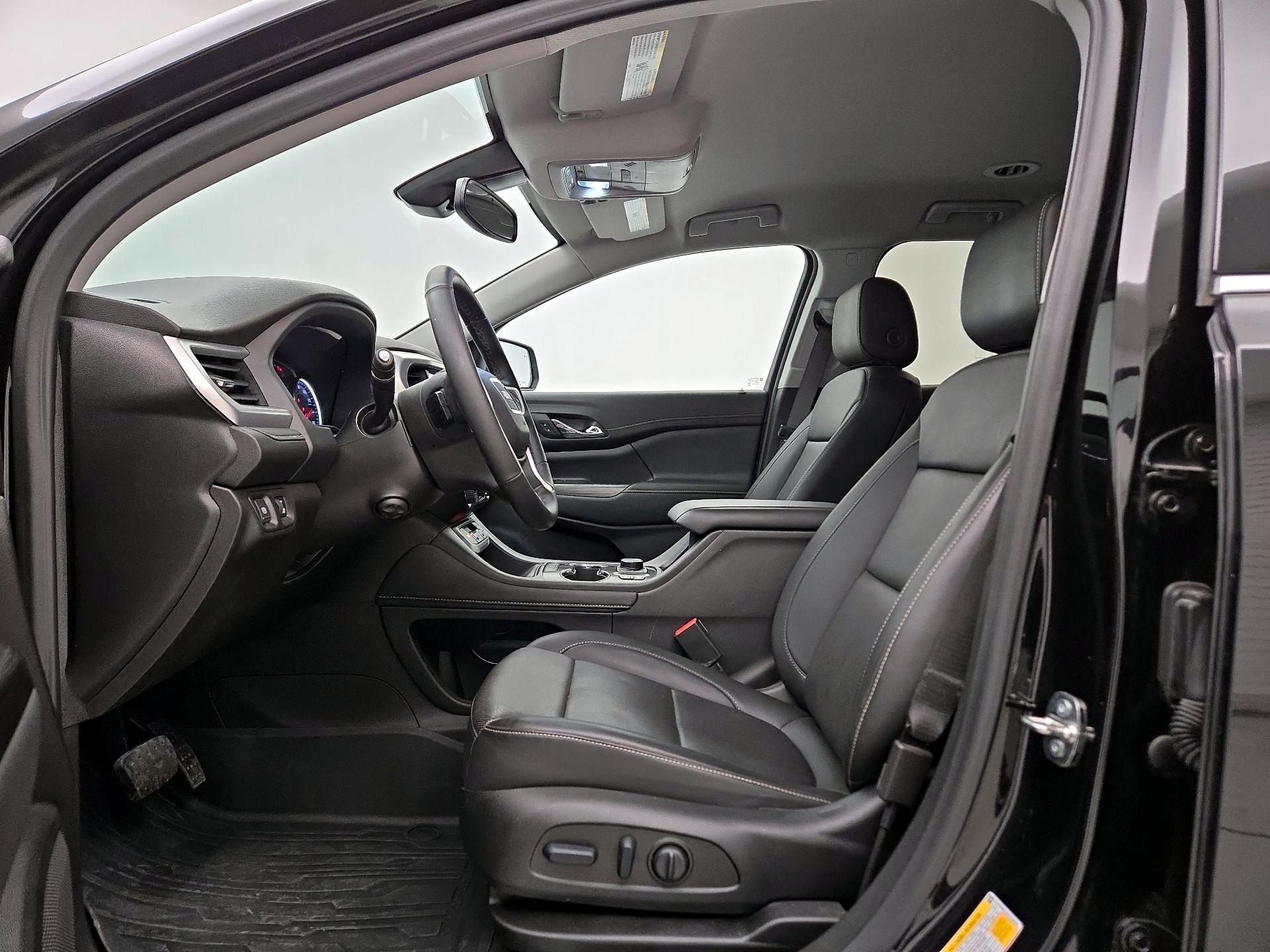 Thumbnail: 2023 GMC Acadia - 11