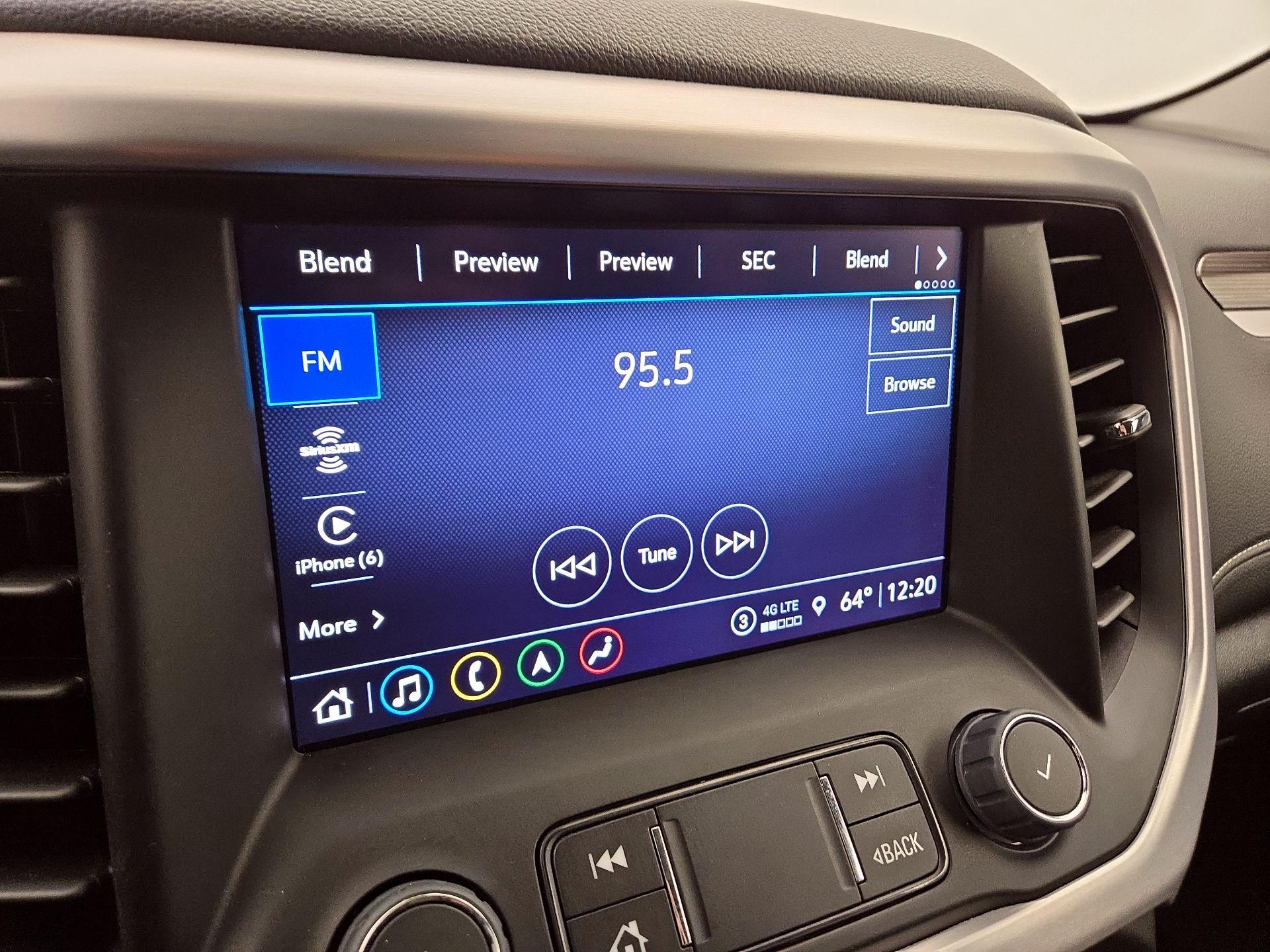 Thumbnail: 2023 GMC Acadia - 16