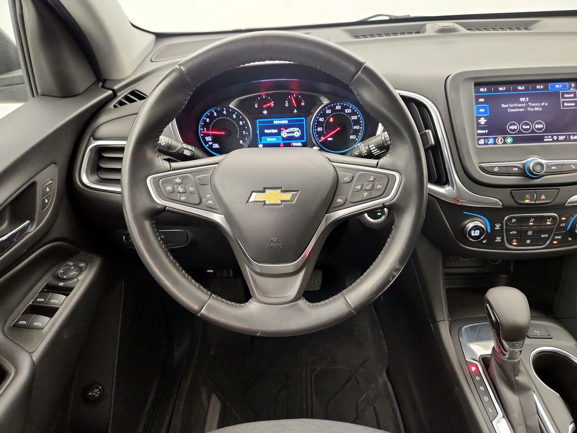 Thumbnail: 2022 Chevrolet Equinox - 10