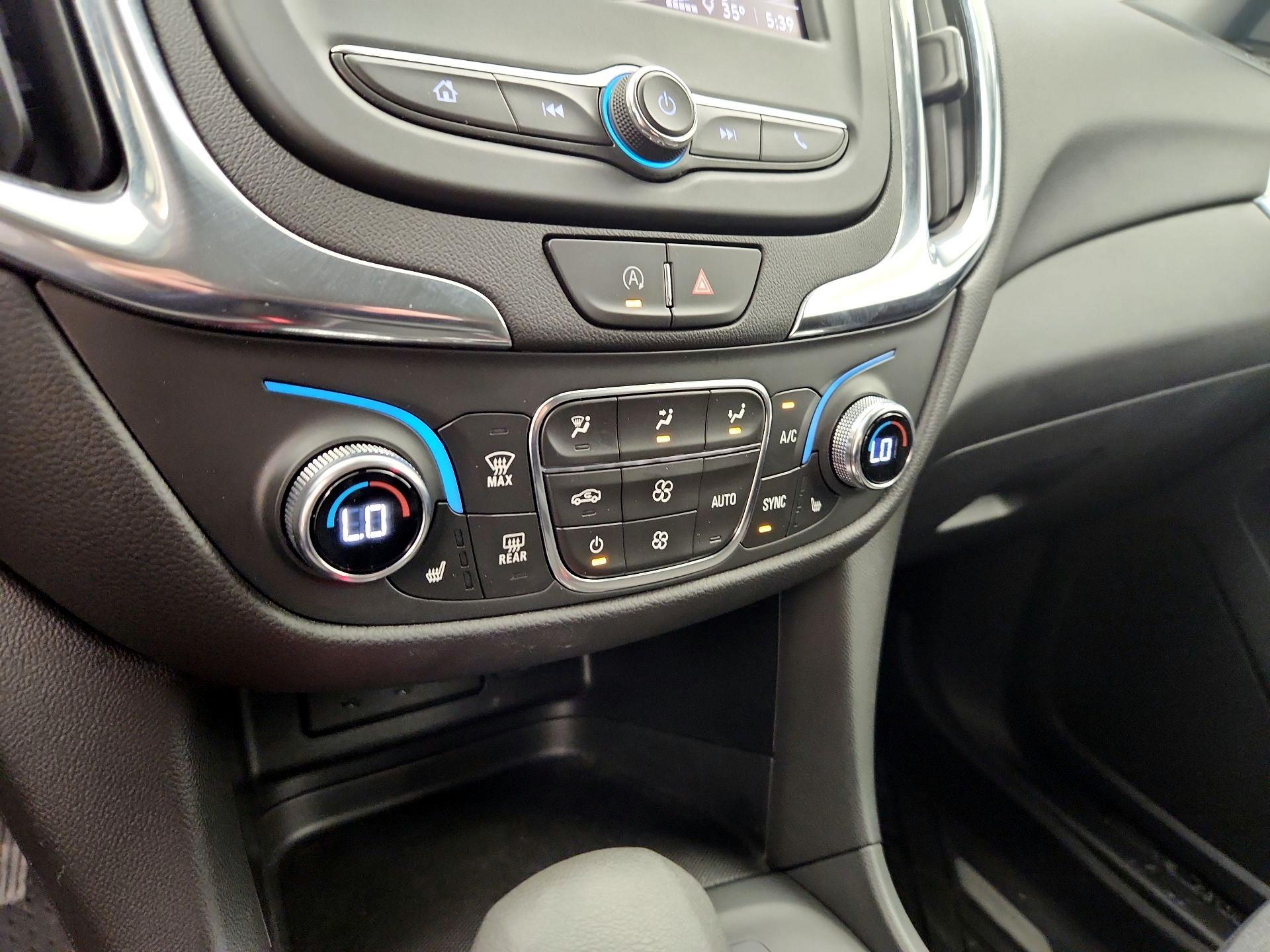 Thumbnail: 2022 Chevrolet Equinox - 16