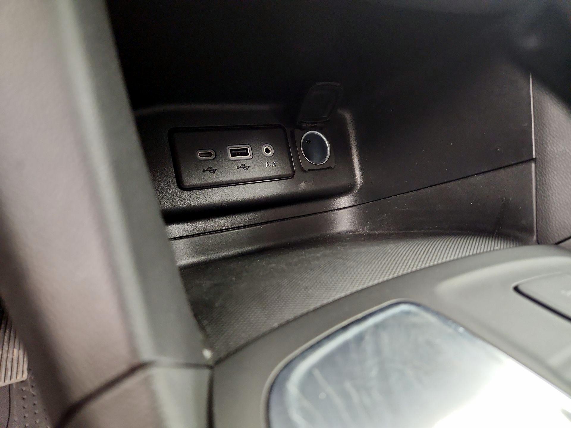 Thumbnail: 2022 Chevrolet Equinox - 18